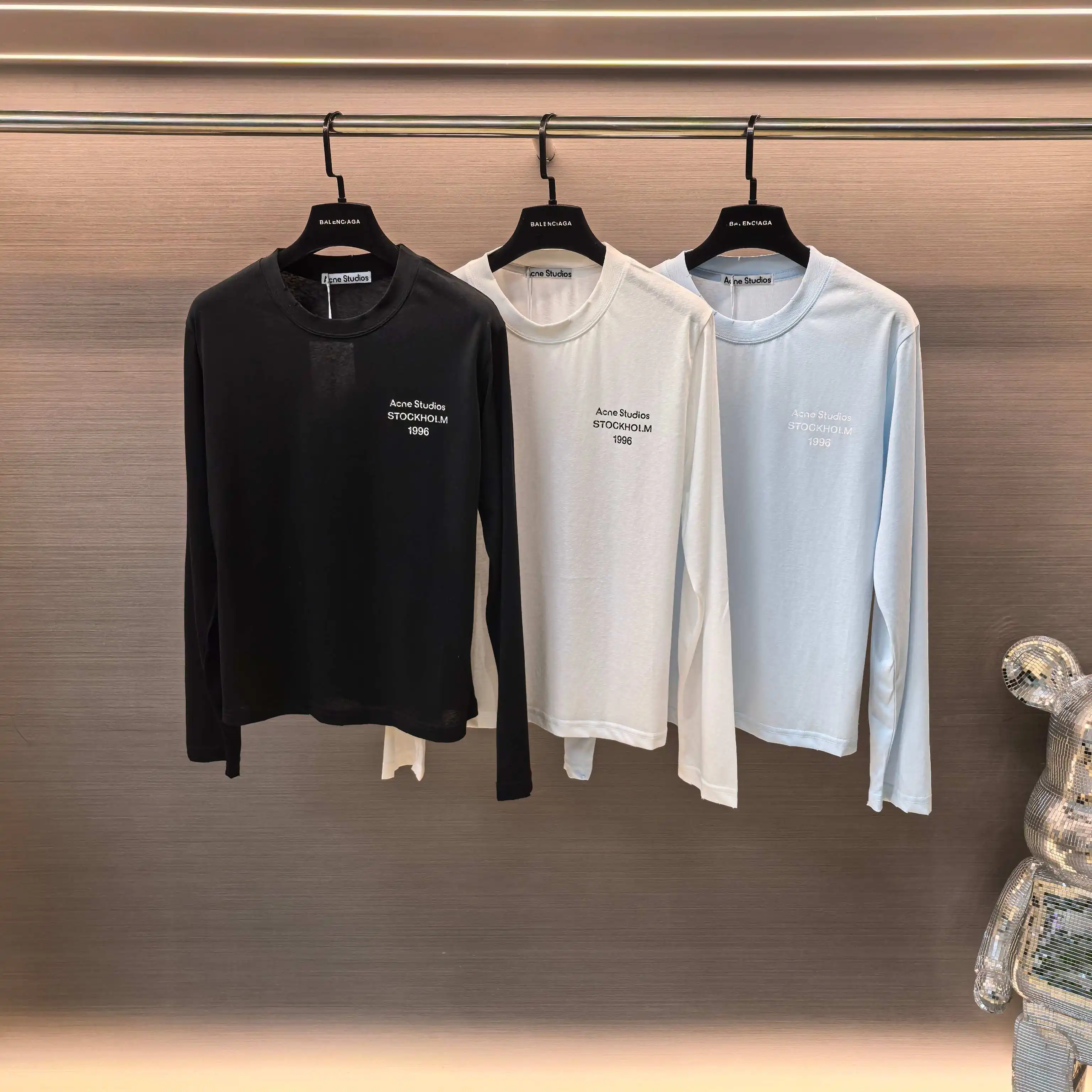 Logo Print Long-Sleeve T-Shirt D13523798