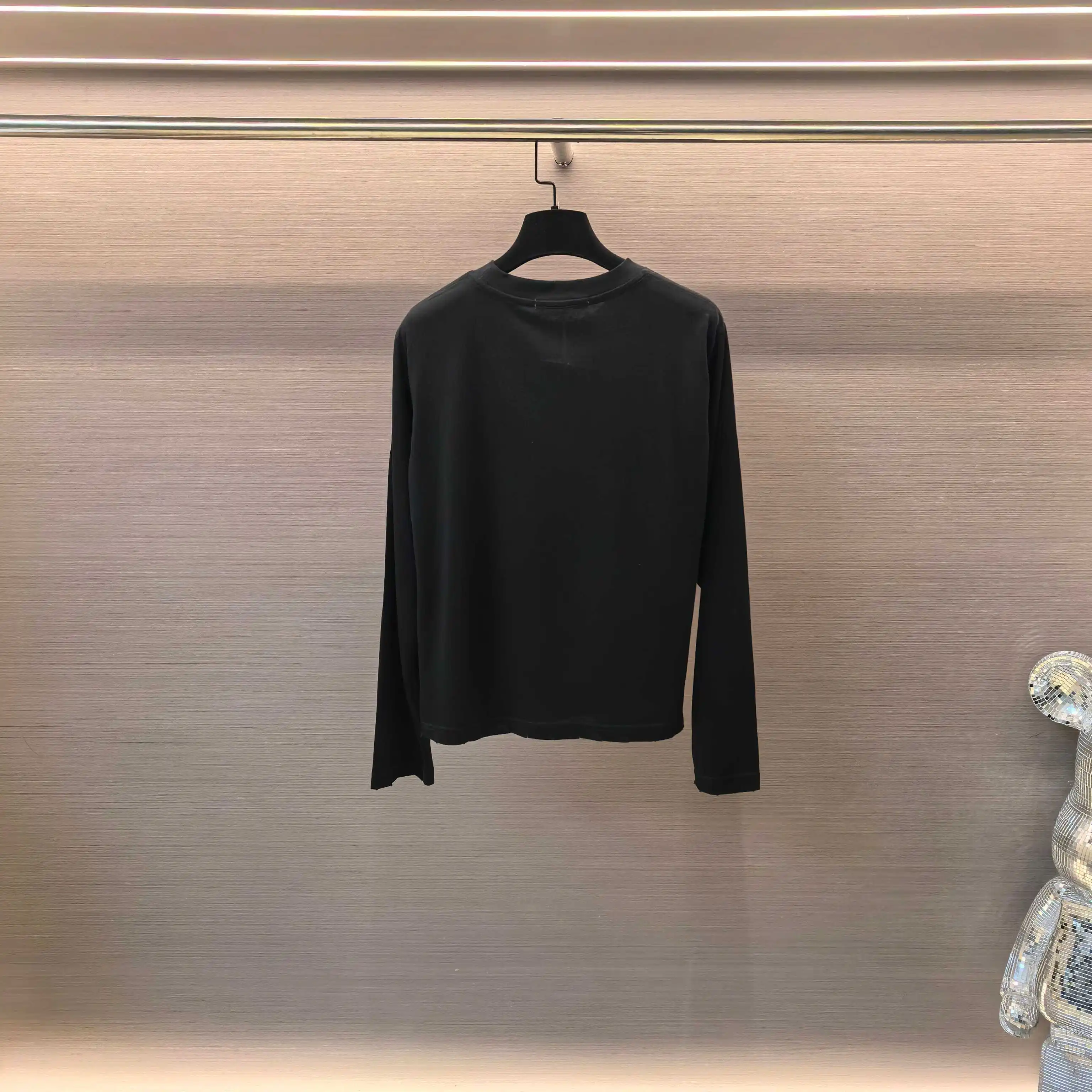 Logo Print Long-Sleeve T-Shirt D13523798 — view 3
