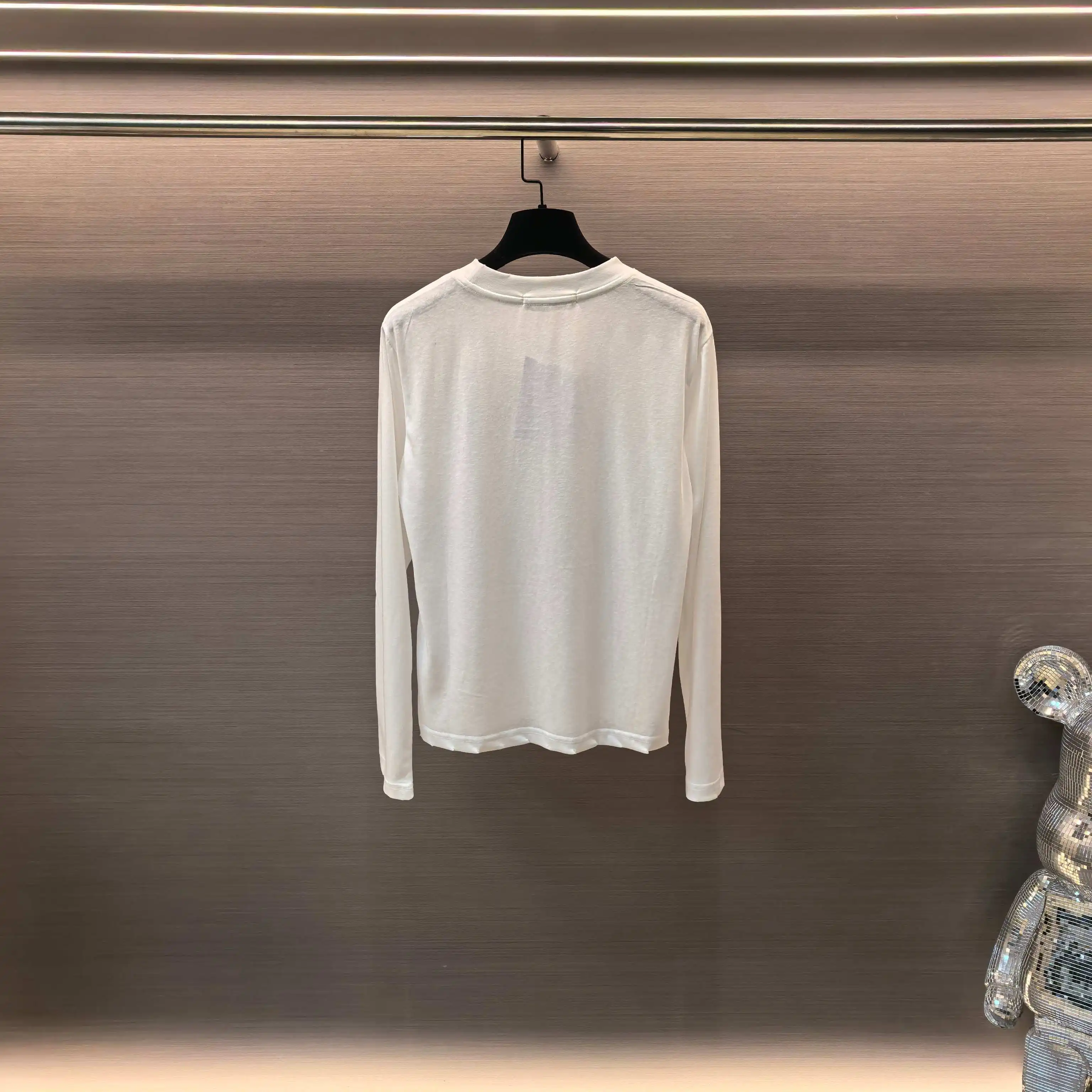 Logo Print Long-Sleeve T-Shirt D13523800 — view 3