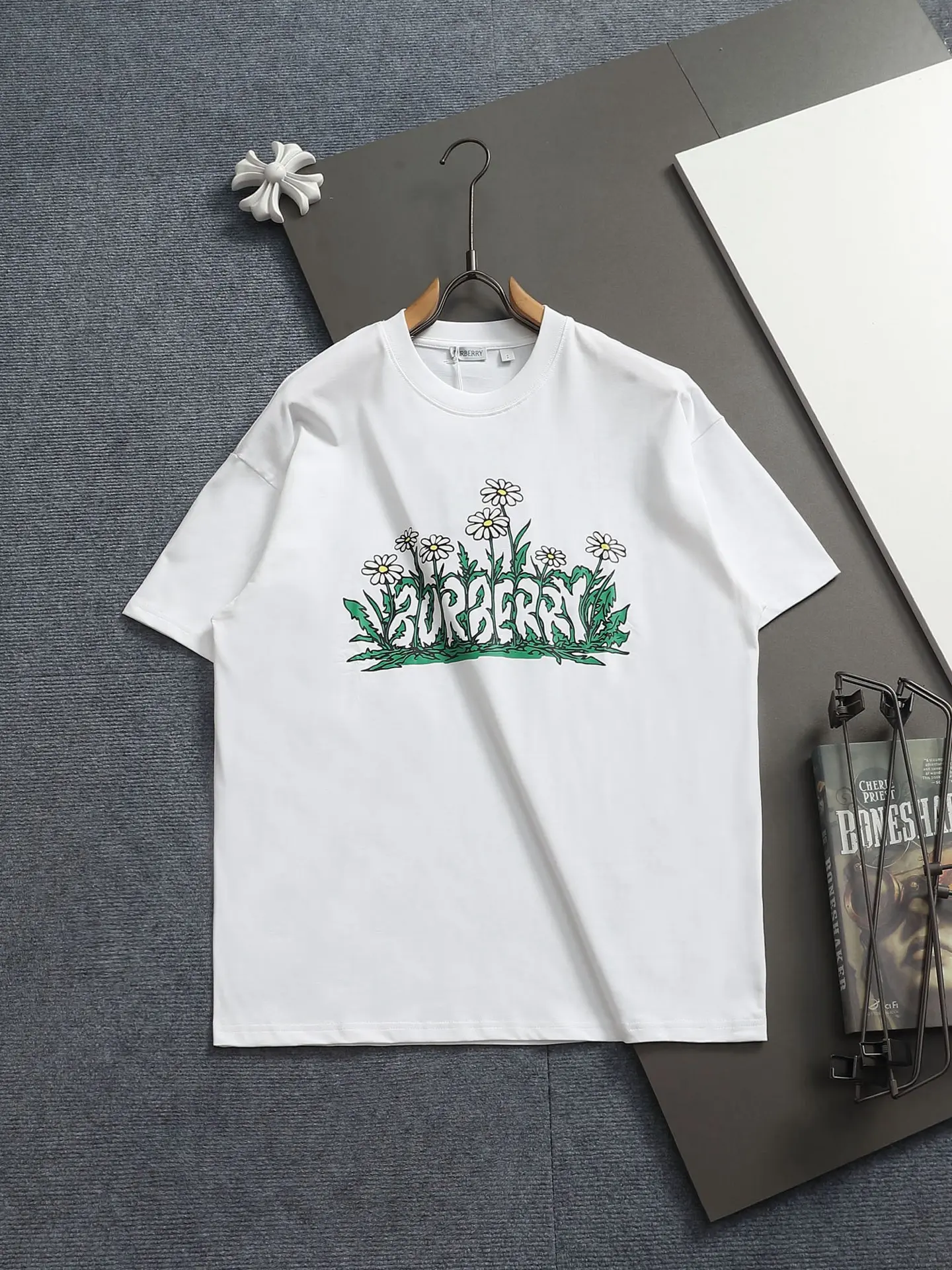 Floral Logo Graphic T-Shirt D13513695