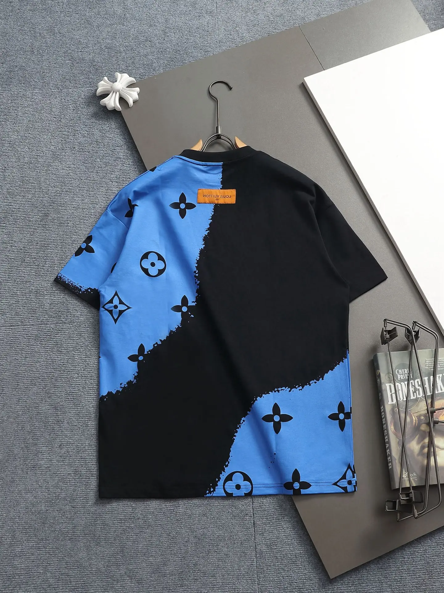 Monogram Print Cotton T-Shirt D13513693 — view 2