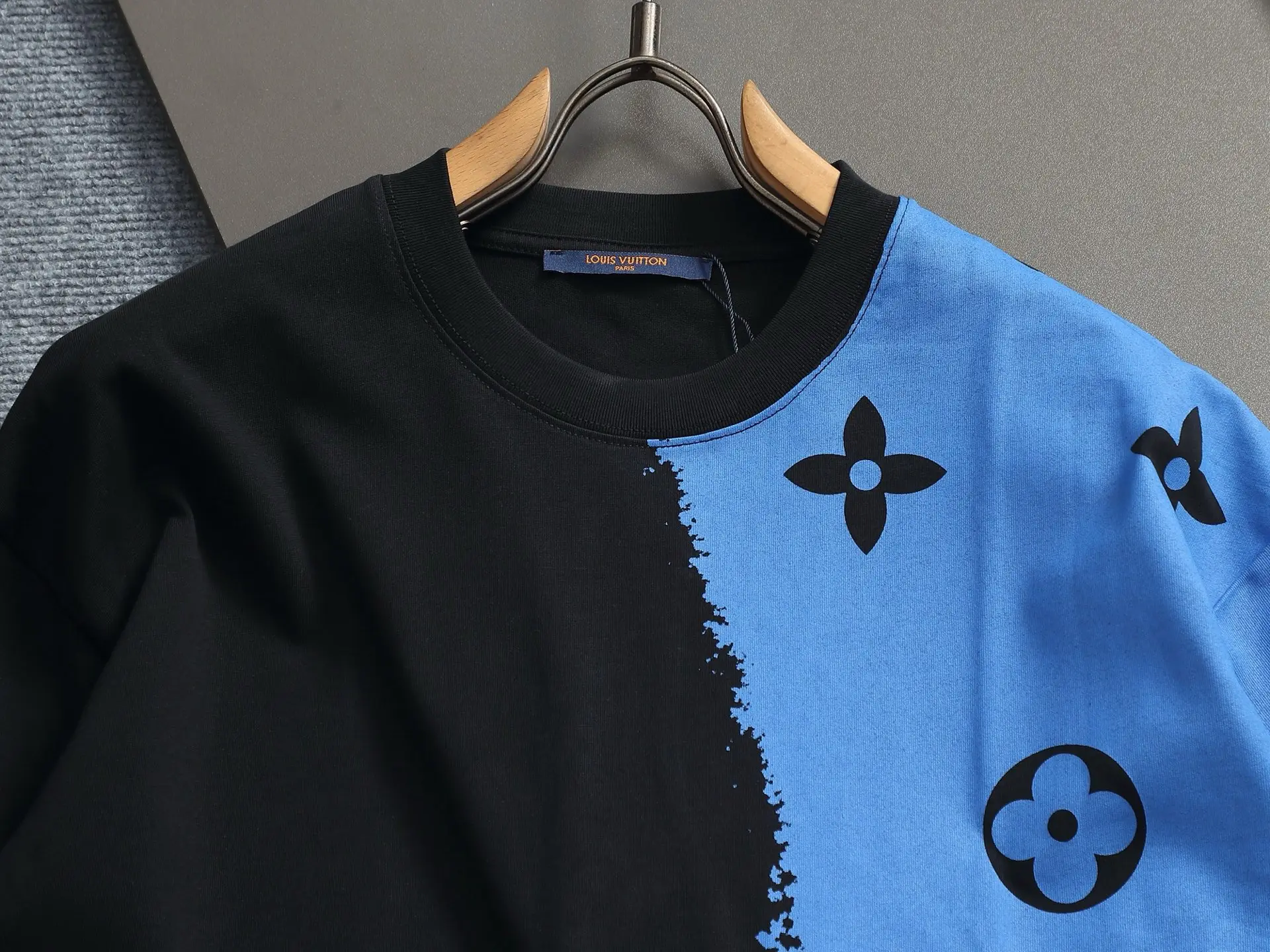 Monogram Print Cotton T-Shirt D13513693 — view 3