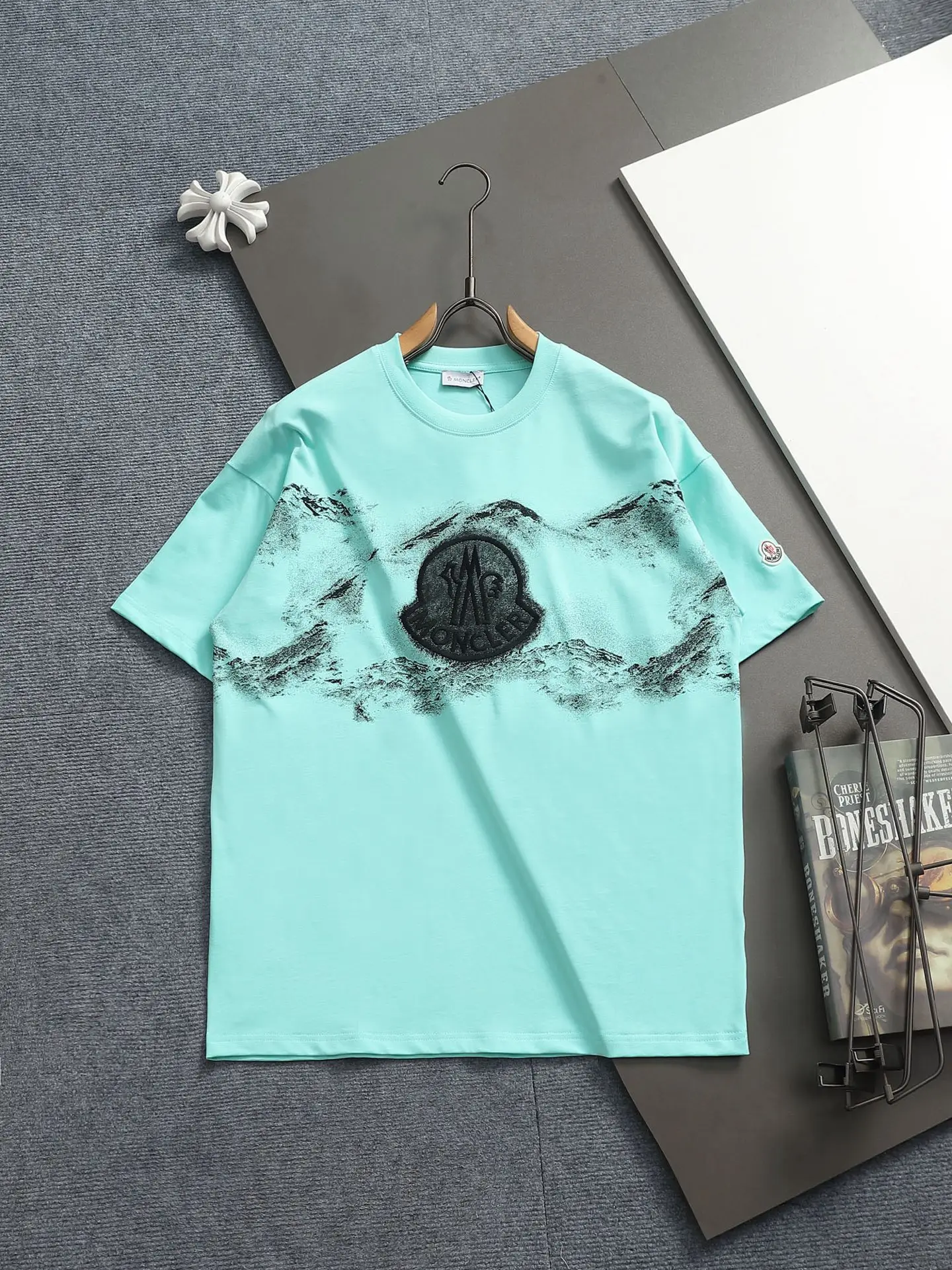 Logo Embroidered Mountain Print T-Shirt D13513681