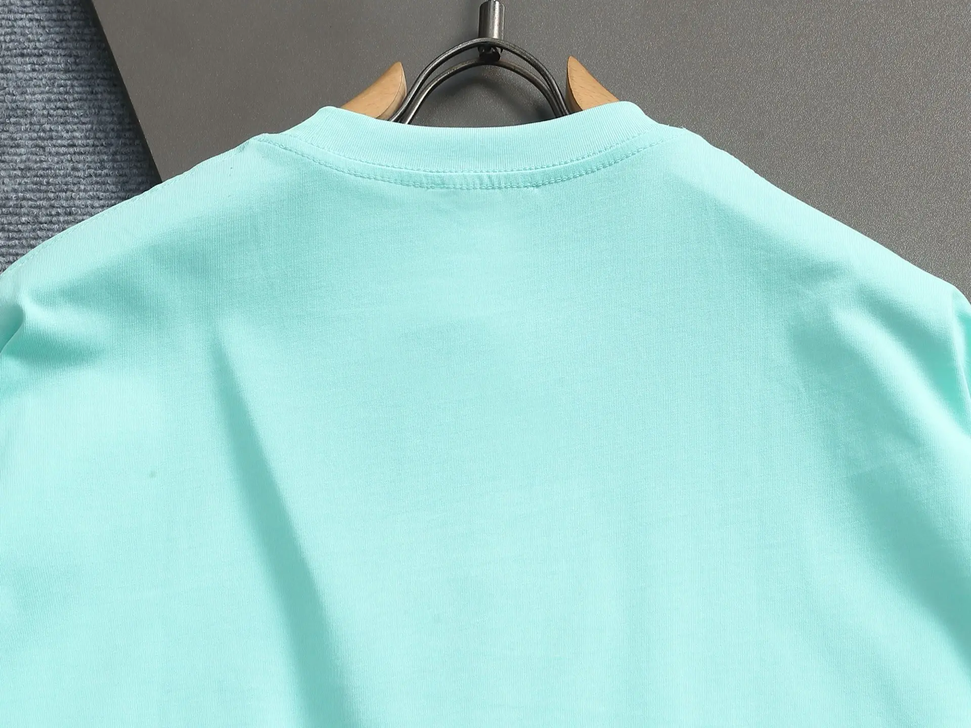 Logo Embroidered Mountain Print T-Shirt D13513681 — view 11