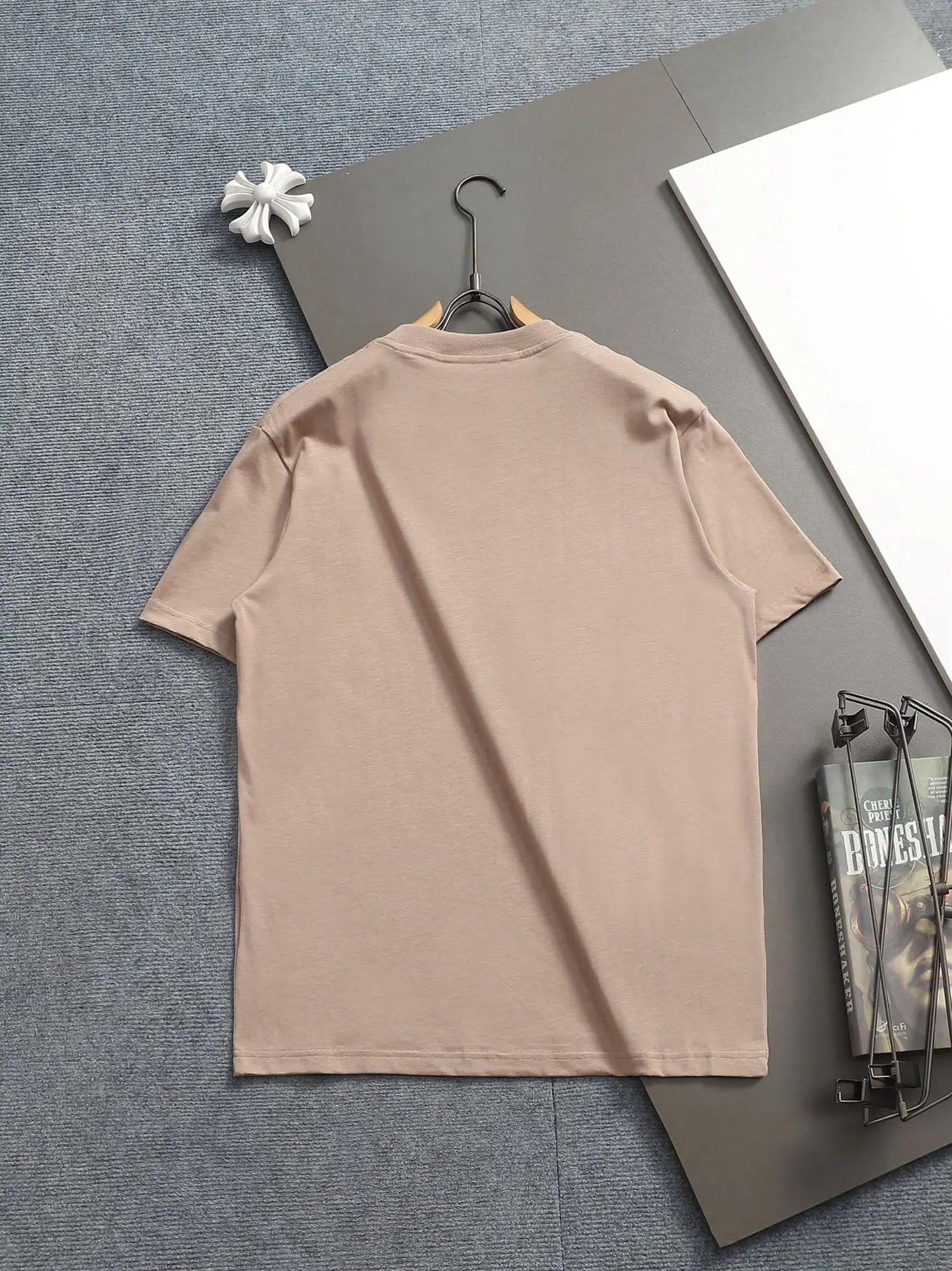 Logo Graphic Print Cotton T-Shirt D13513690 — view 2