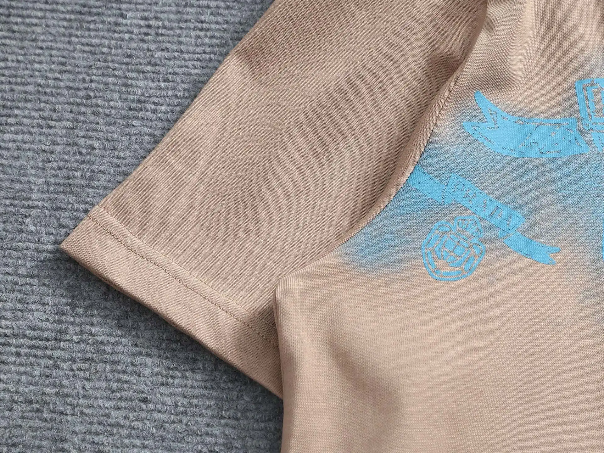 Logo Graphic Print Cotton T-Shirt D13513690 — view 5