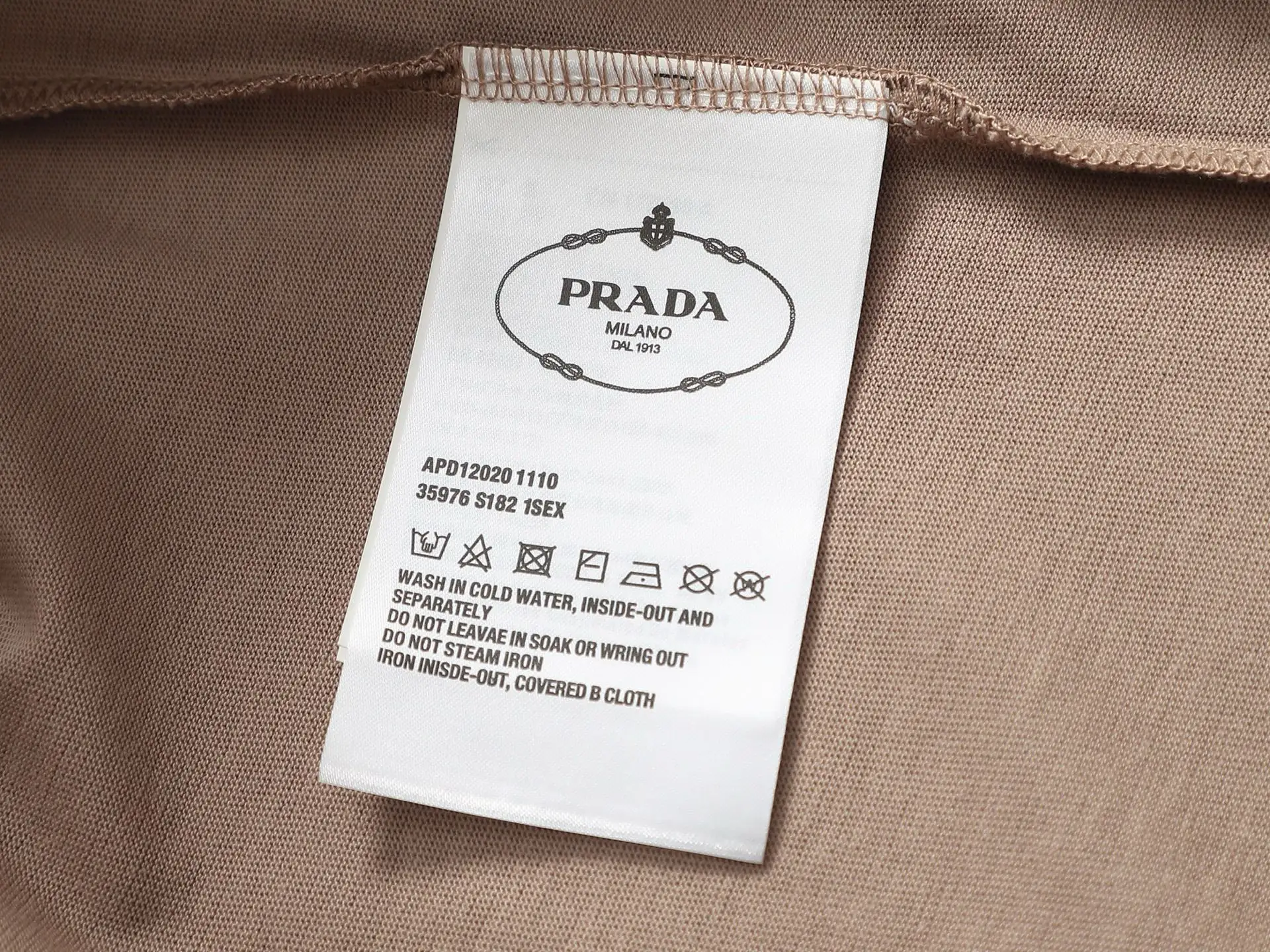 Logo Graphic Print Cotton T-Shirt D13513690 — view 9