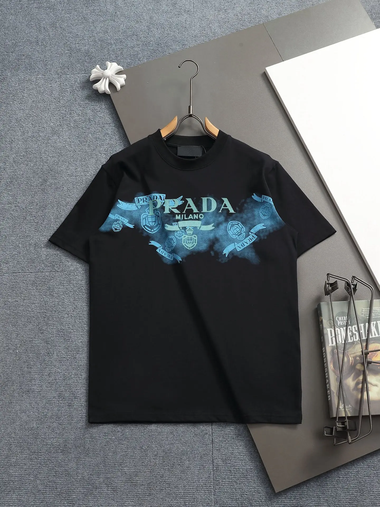 Logo Graphic Print Cotton T-Shirt D13513688