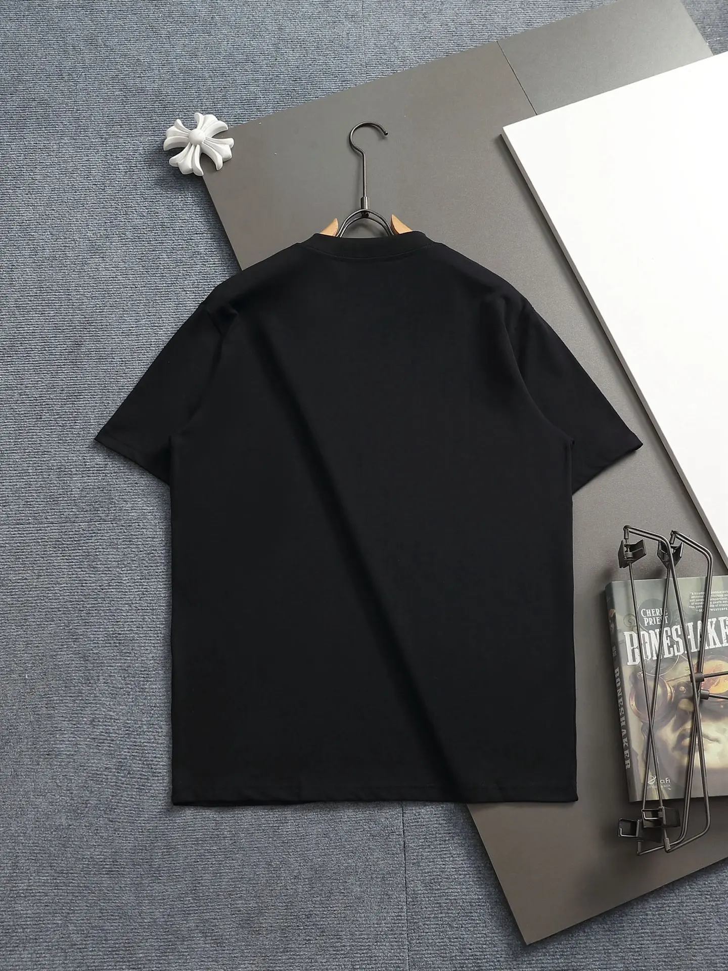 Logo Graphic Print Cotton T-Shirt D13513688 — view 2