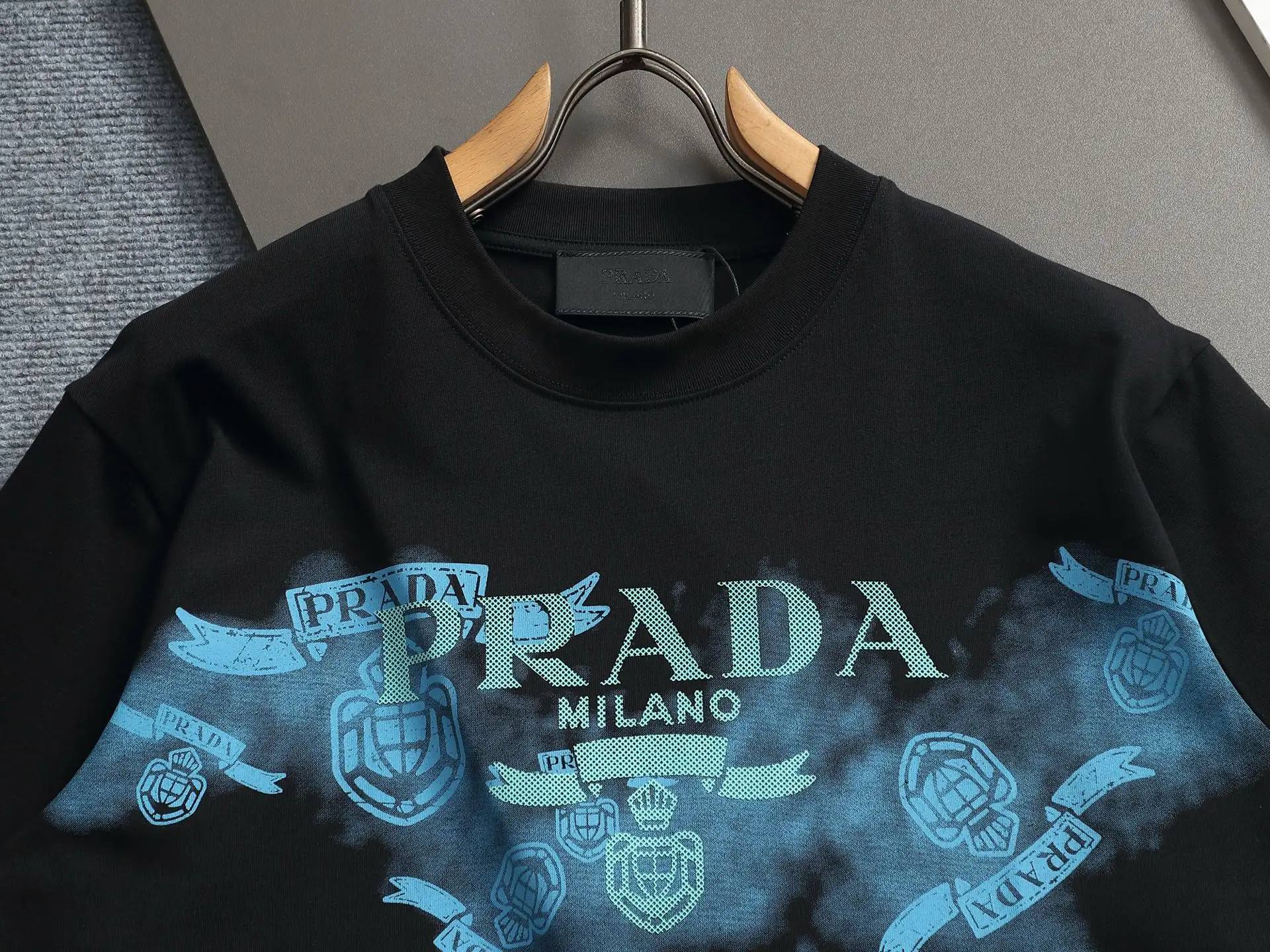 Logo Graphic Print Cotton T-Shirt D13513688 — view 3