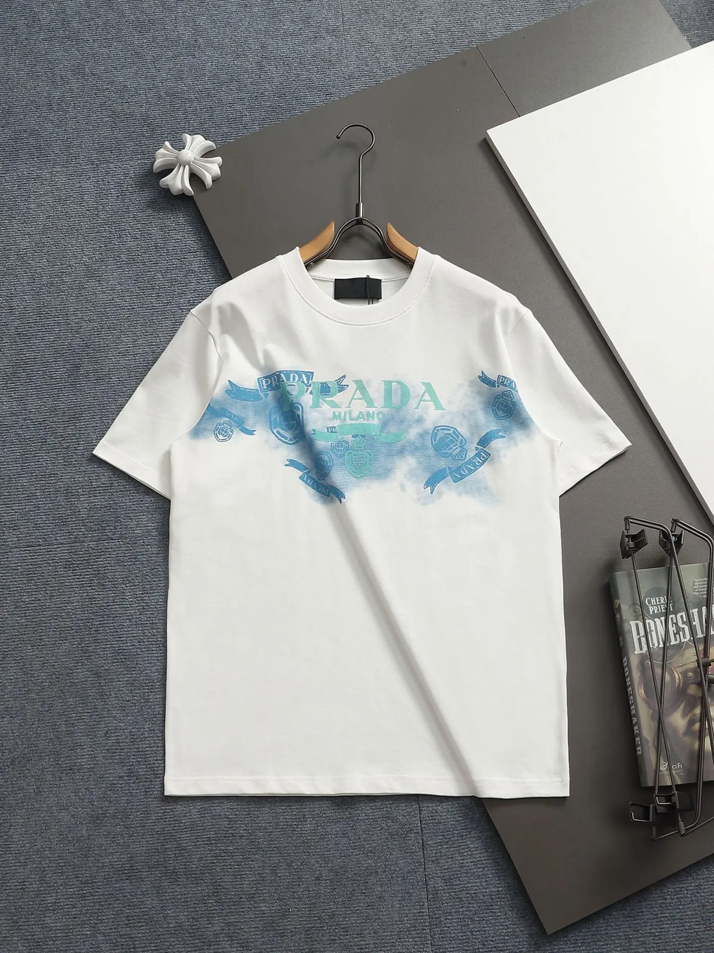 Logo Graphic Print Cotton T-Shirt D13513689