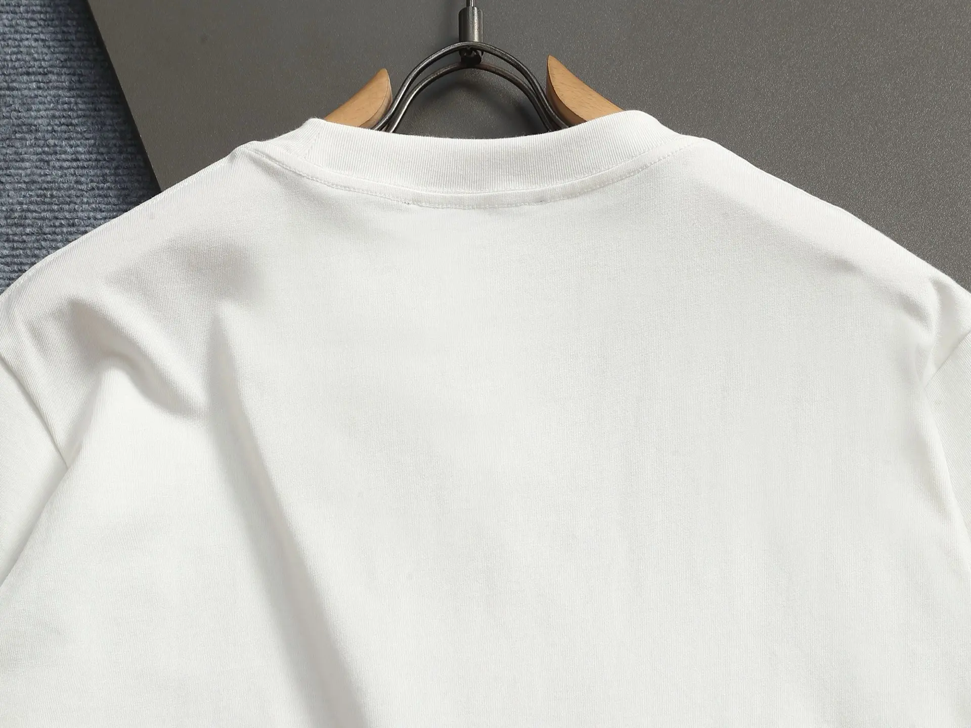 Logo Graphic Print Cotton T-Shirt D13513689 — view 10