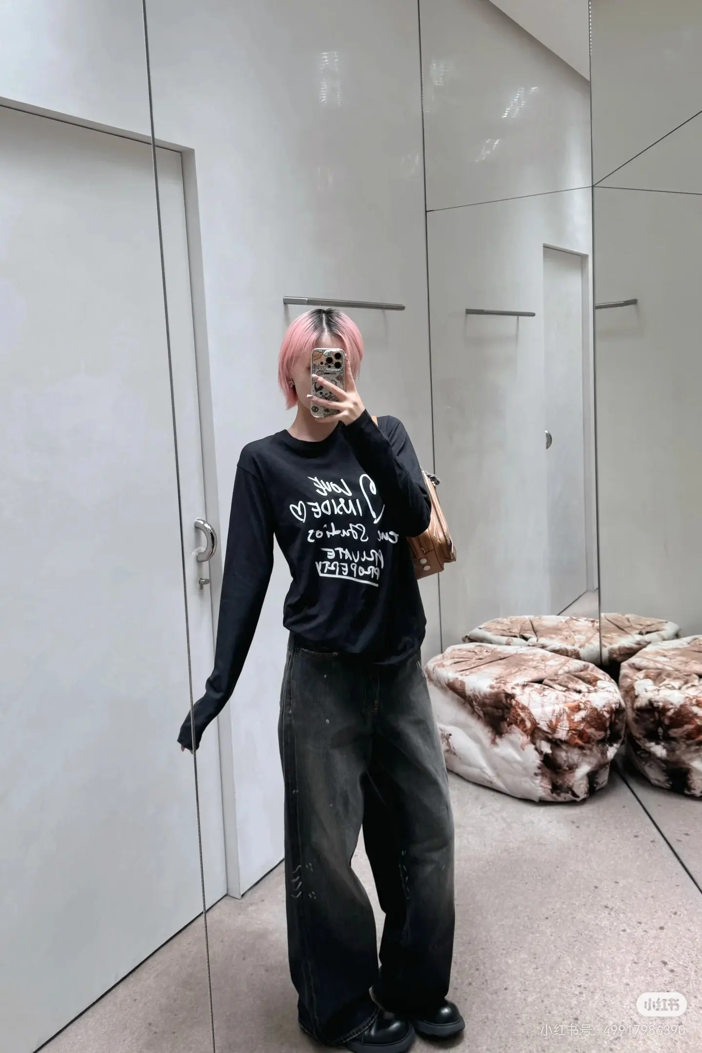 Acne Studios Slogan Print Long-Sleeve T-Shirt D14023739 — view 4