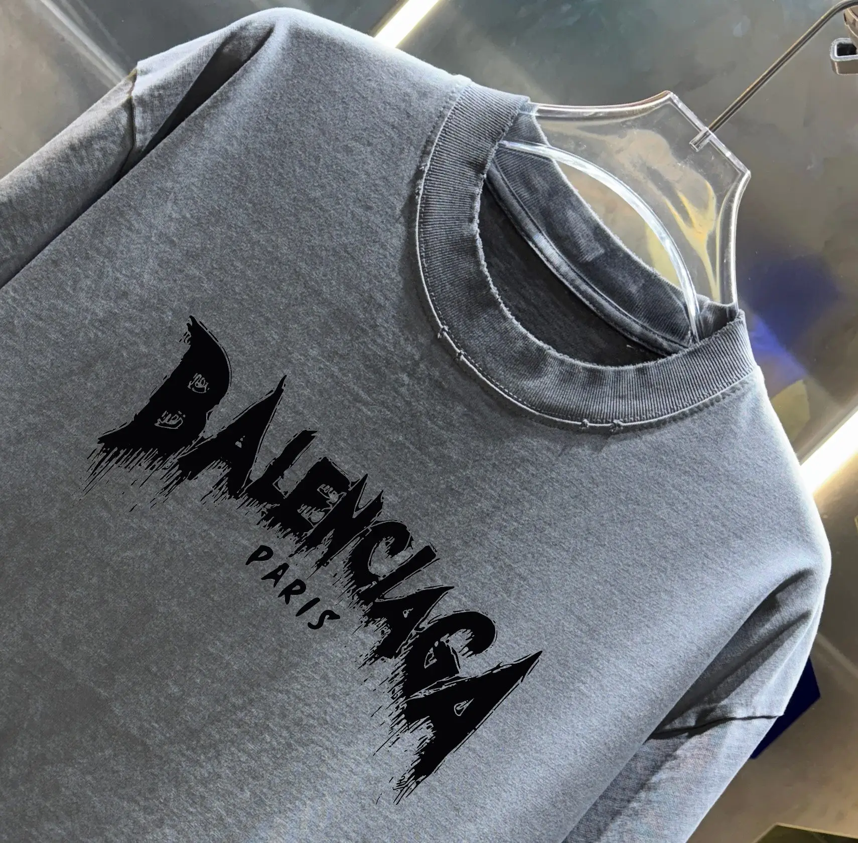 Distressed Logo Oversized T-Shirt D14013427