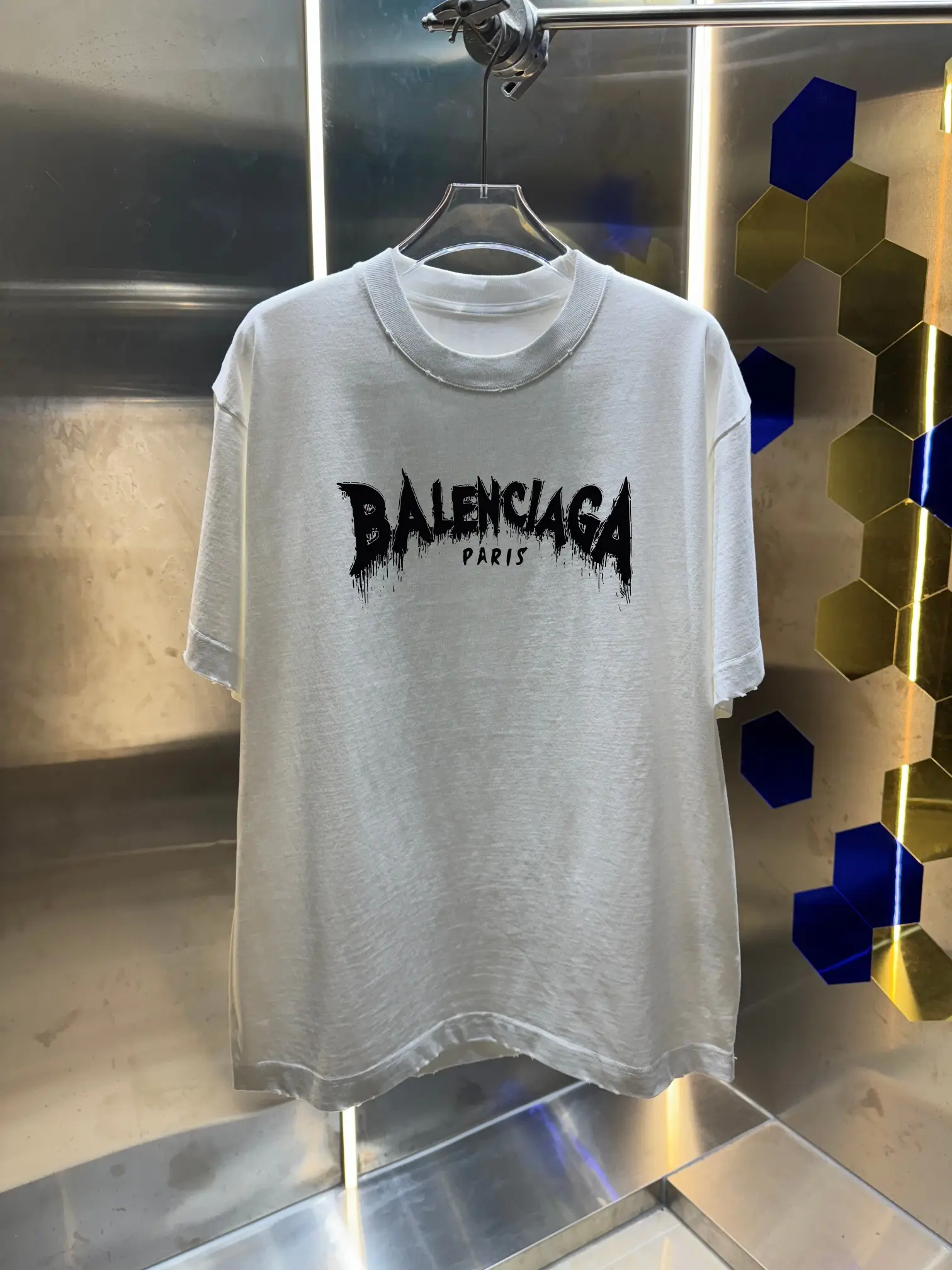 Logo Print Distressed Cotton T-Shirt D14013425
