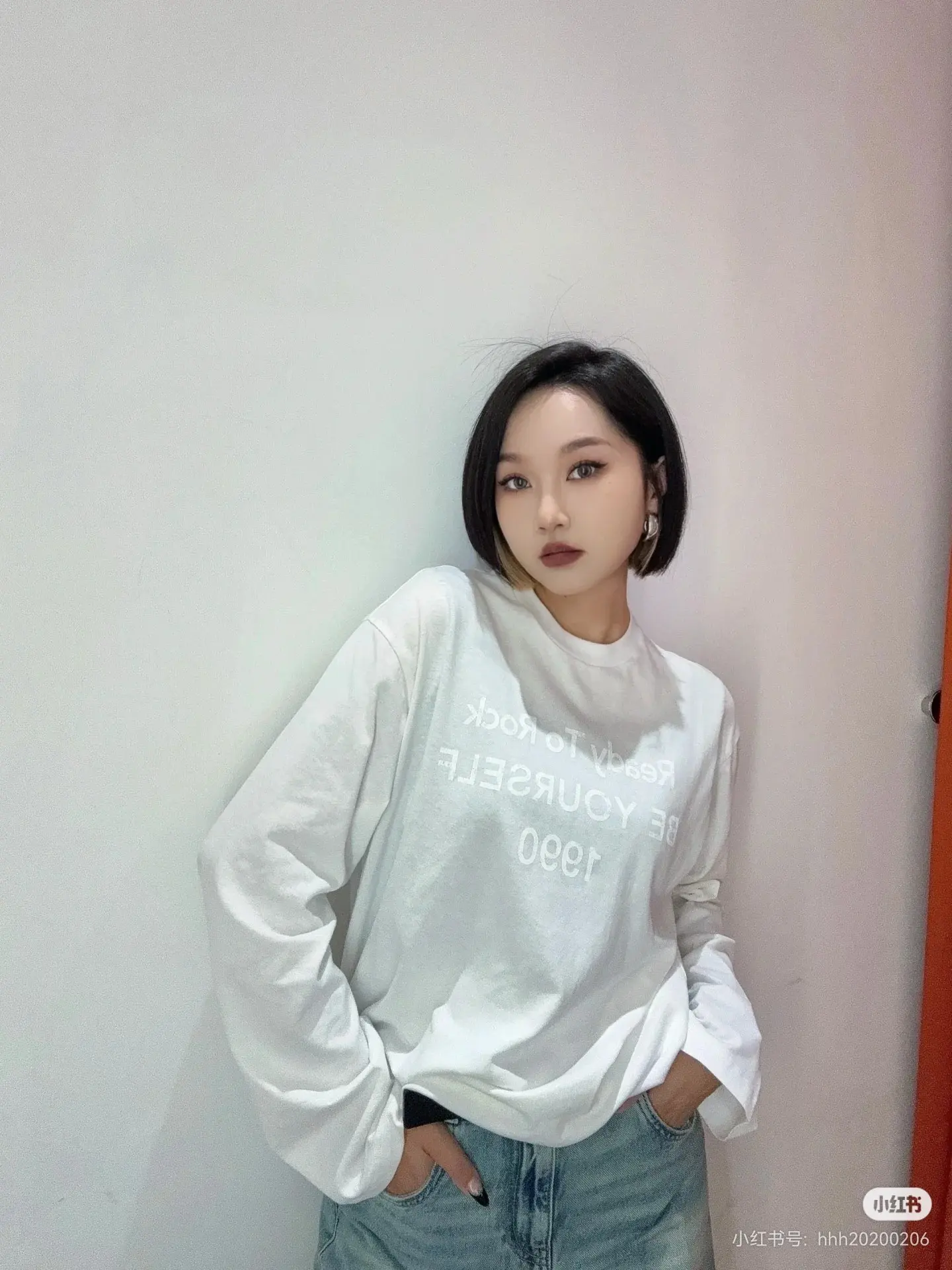 1996 Logo-Print Linen-Blend Long-Sleeve T-Shirt D14023758 — view 6