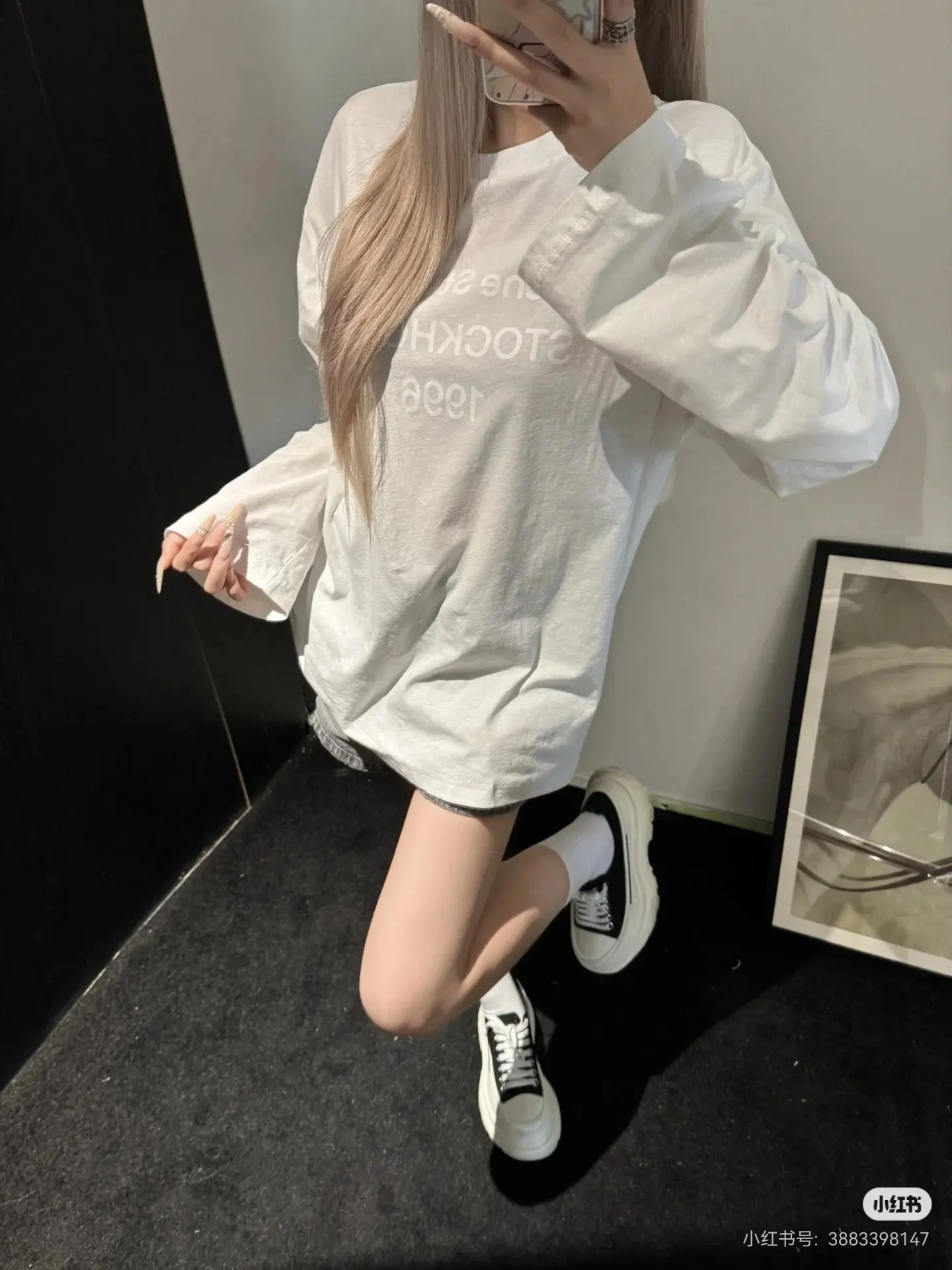 1996 Logo-Print Linen-Blend Long-Sleeve T-Shirt D14023756 — view 2