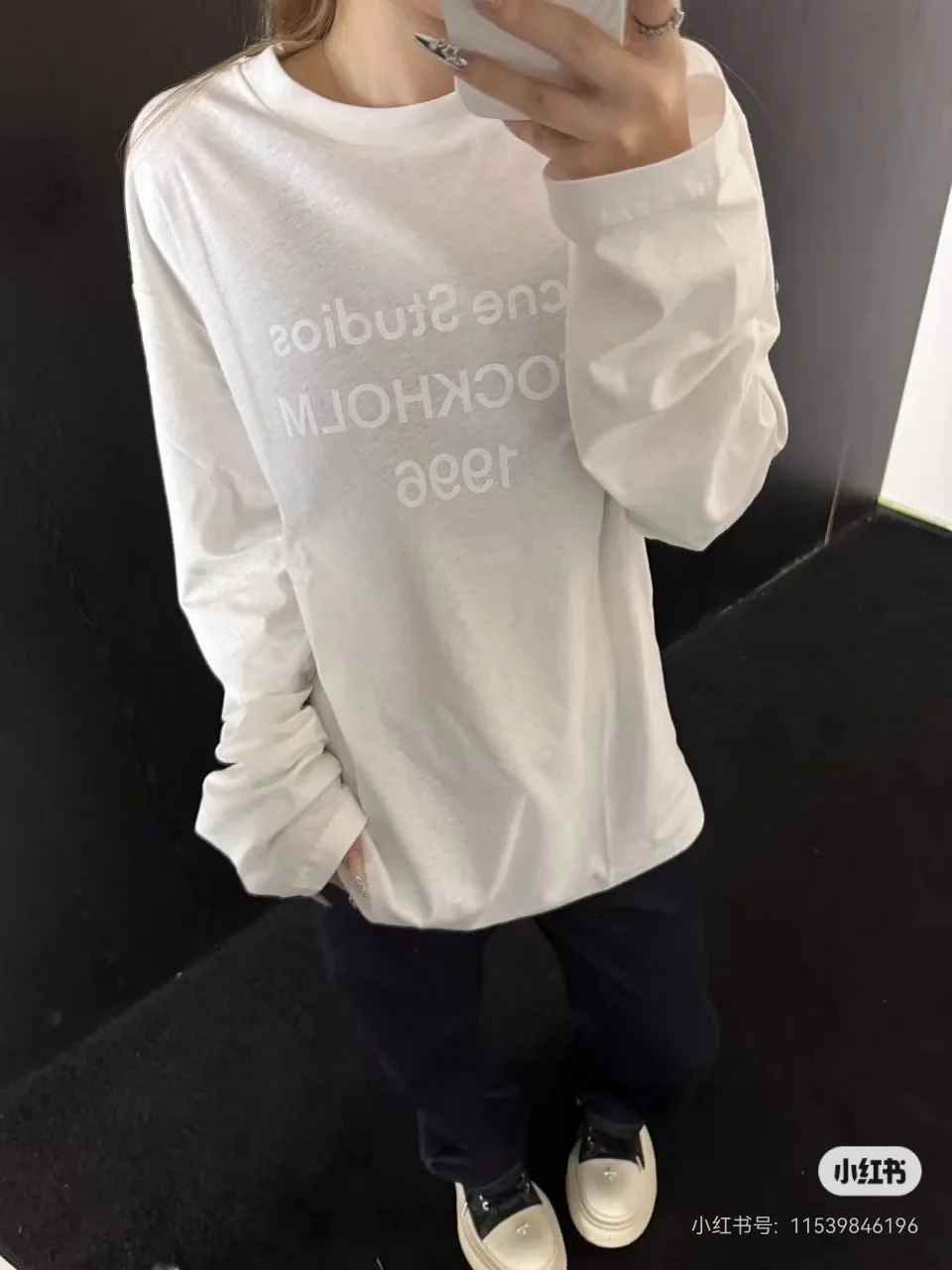 1996 Logo-Print Linen-Blend Long-Sleeve T-Shirt D14023756 — view 8