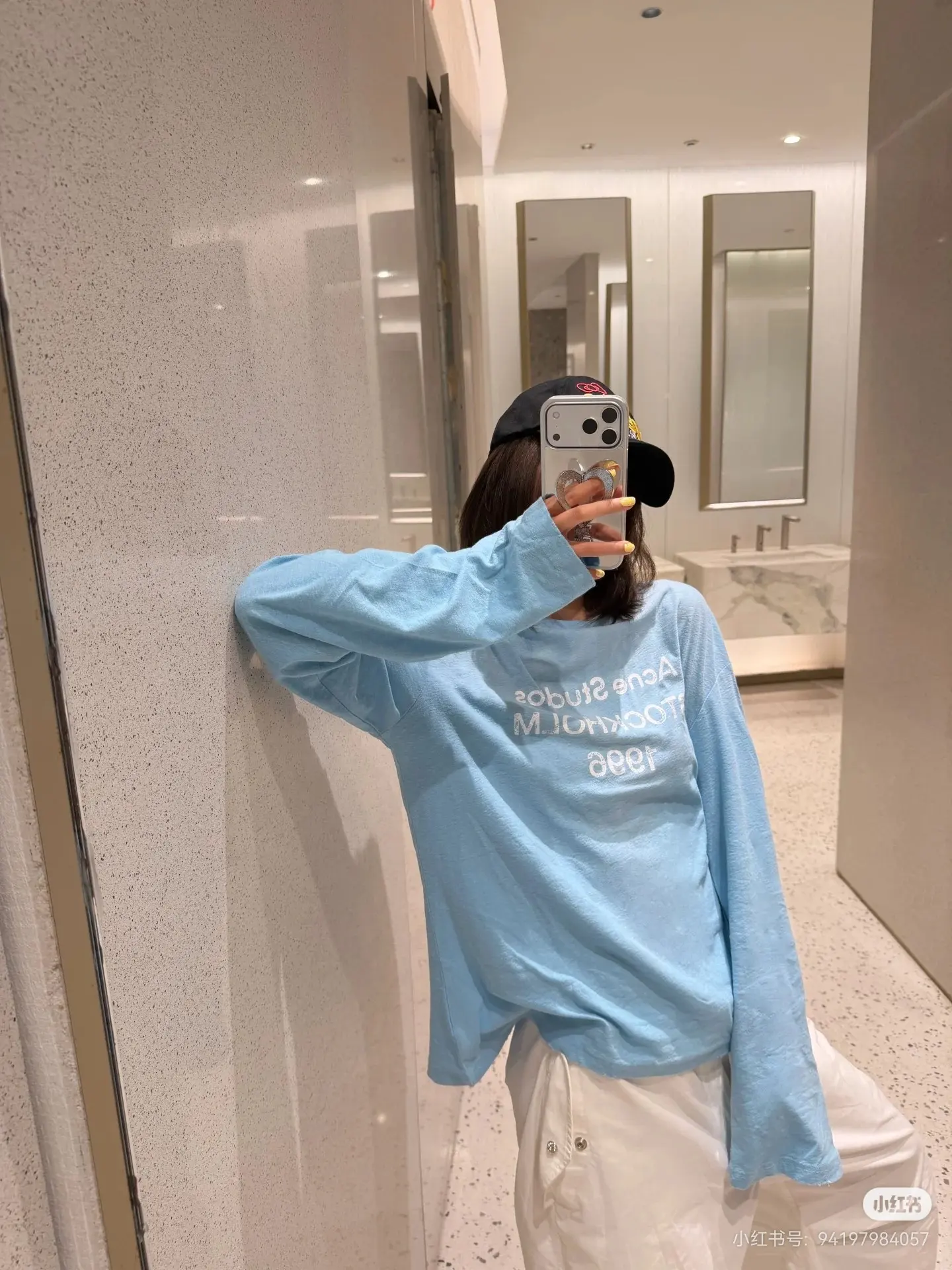 1996 Logo Distressed Long-Sleeve T-Shirt D14023829