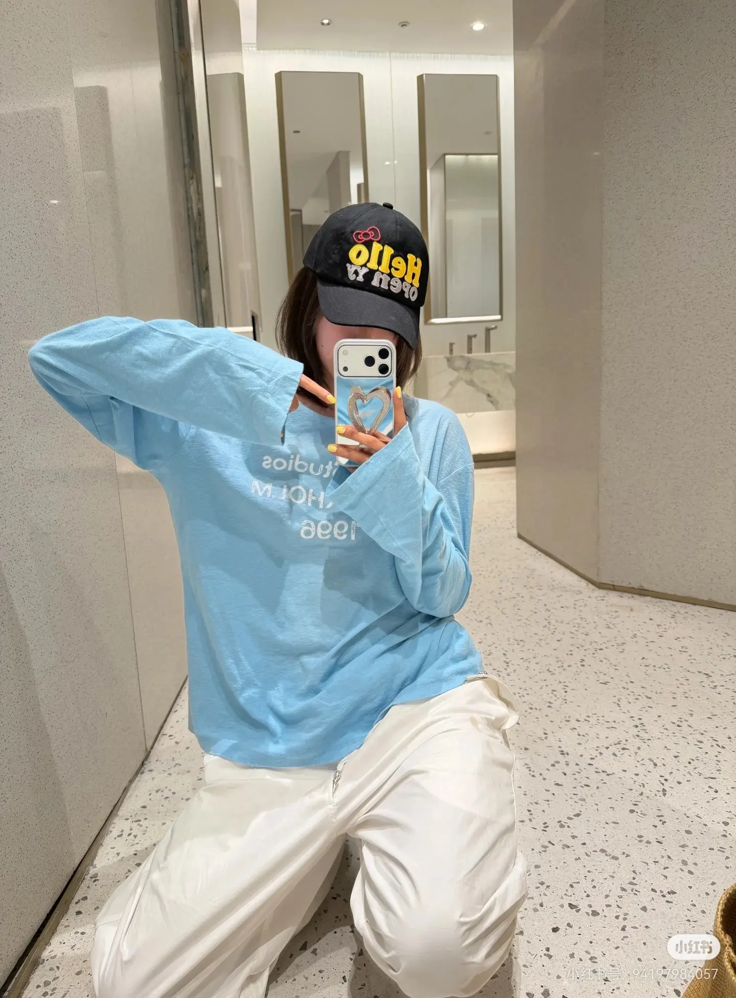 1996 Logo Distressed Long-Sleeve T-Shirt D14023829 — view 2