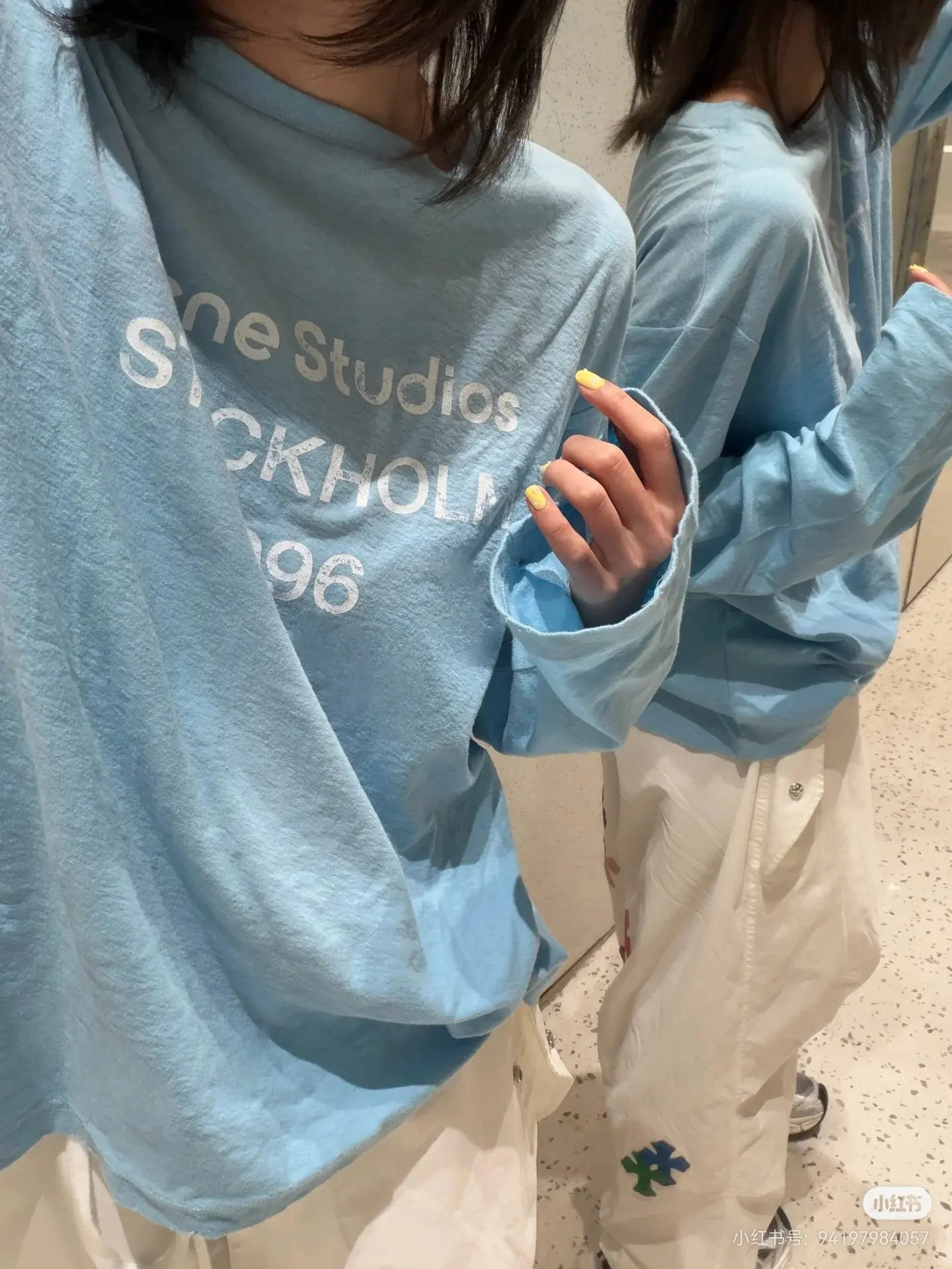 1996 Logo Distressed Long-Sleeve T-Shirt D14023829 — view 5