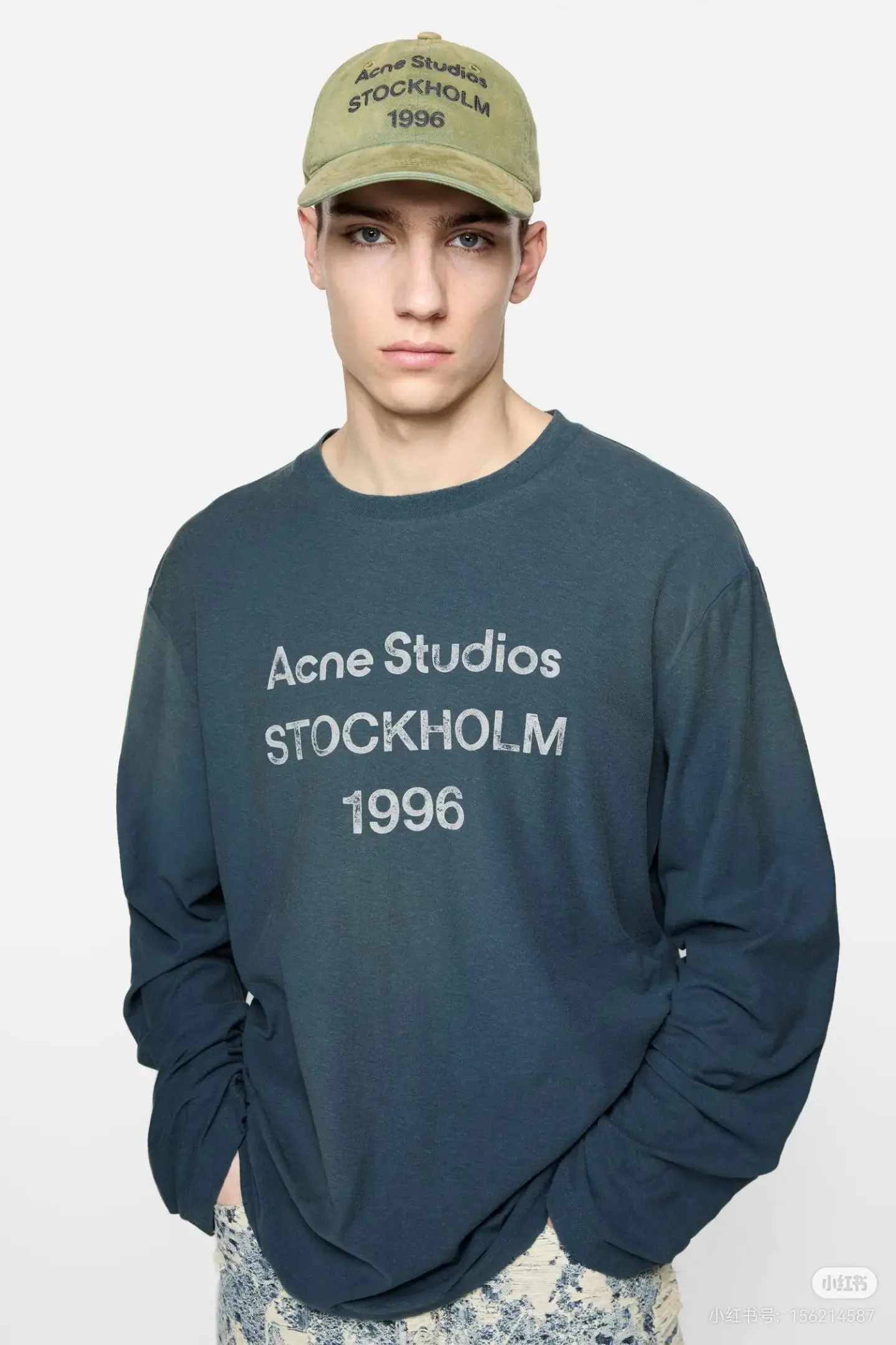 1996 Logo Distressed Long-Sleeve T-Shirt D14023822