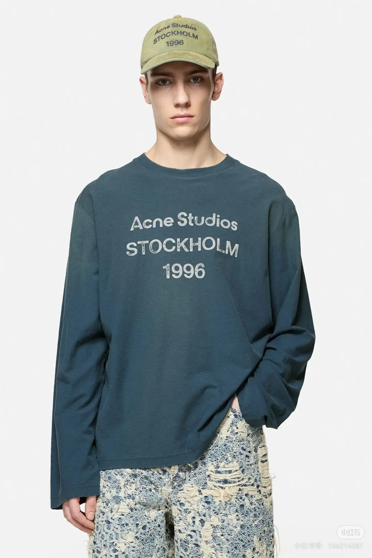 1996 Logo Distressed Long-Sleeve T-Shirt D14023822 — view 6