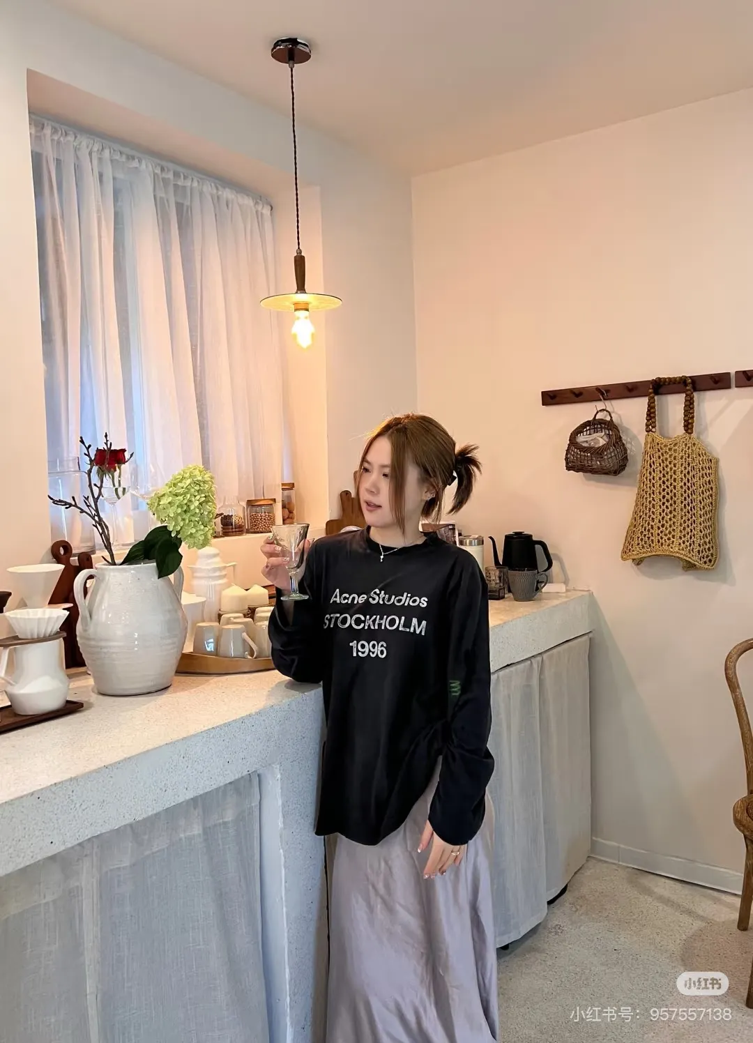 1996 Logo Distressed Long-Sleeve T-Shirt D14023827 — view 6