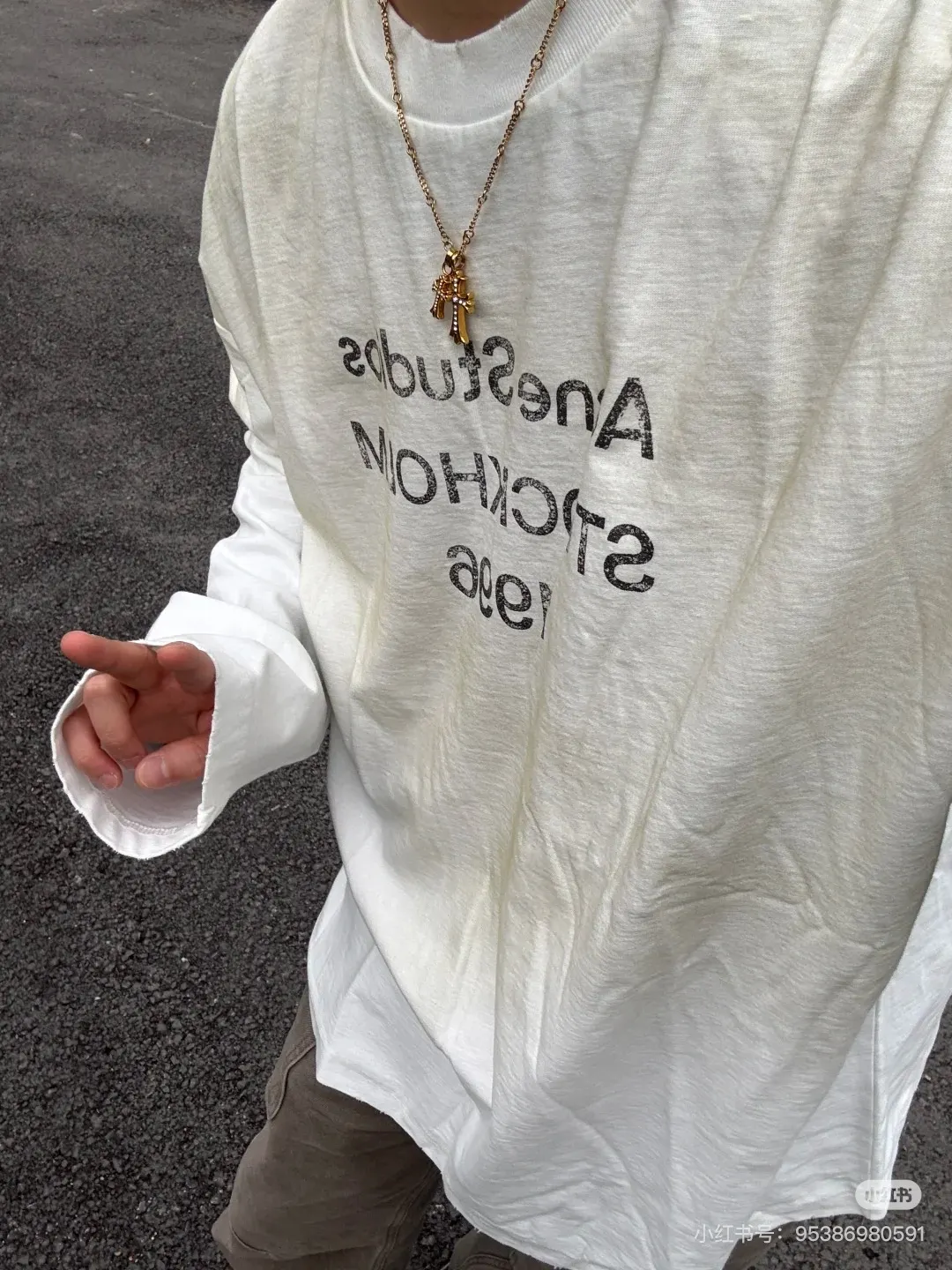 1996 Distressed Logo Long-Sleeve T-Shirt D14023835