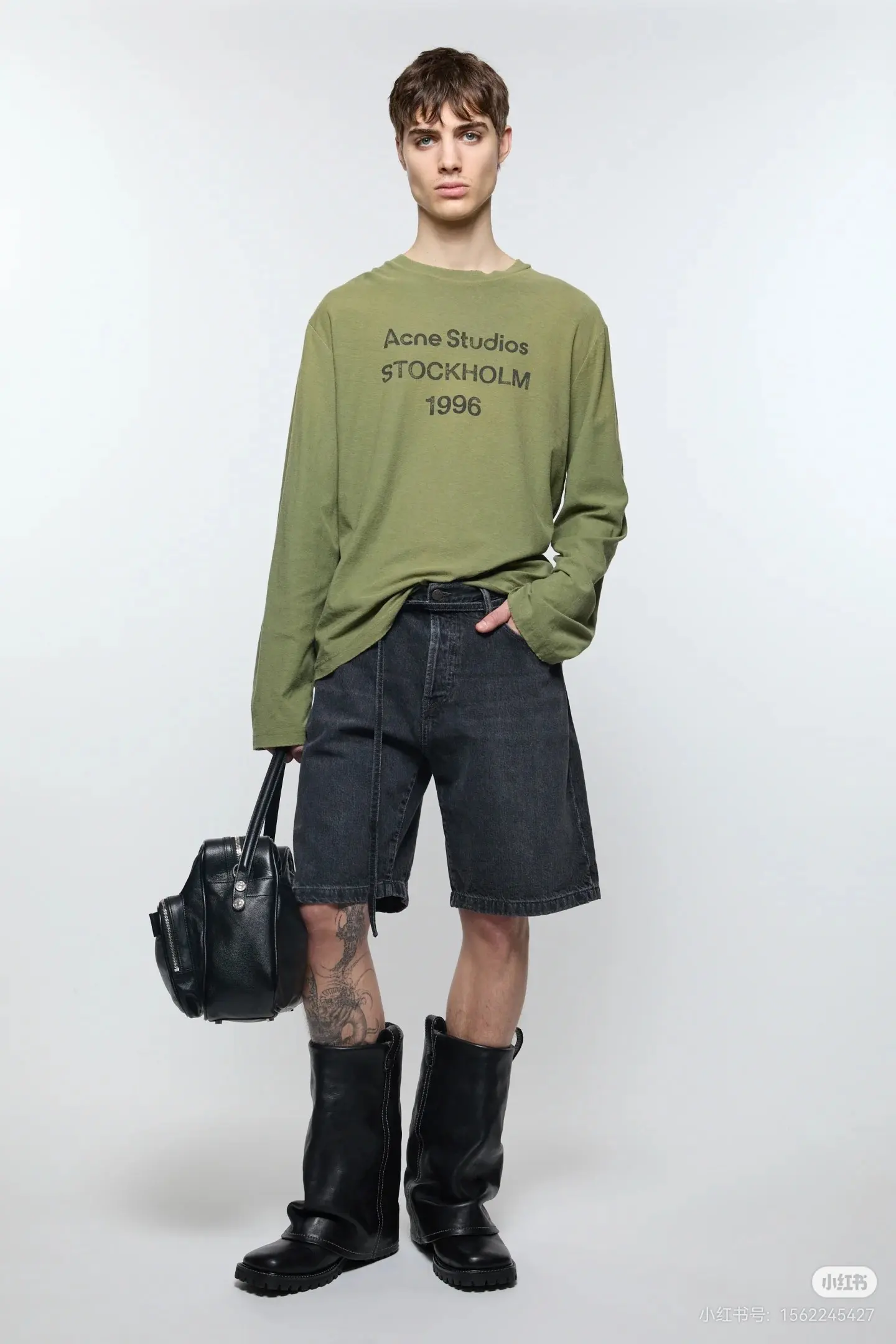 1996 Distressed Long-Sleeve T-Shirt D14023824 — view 9