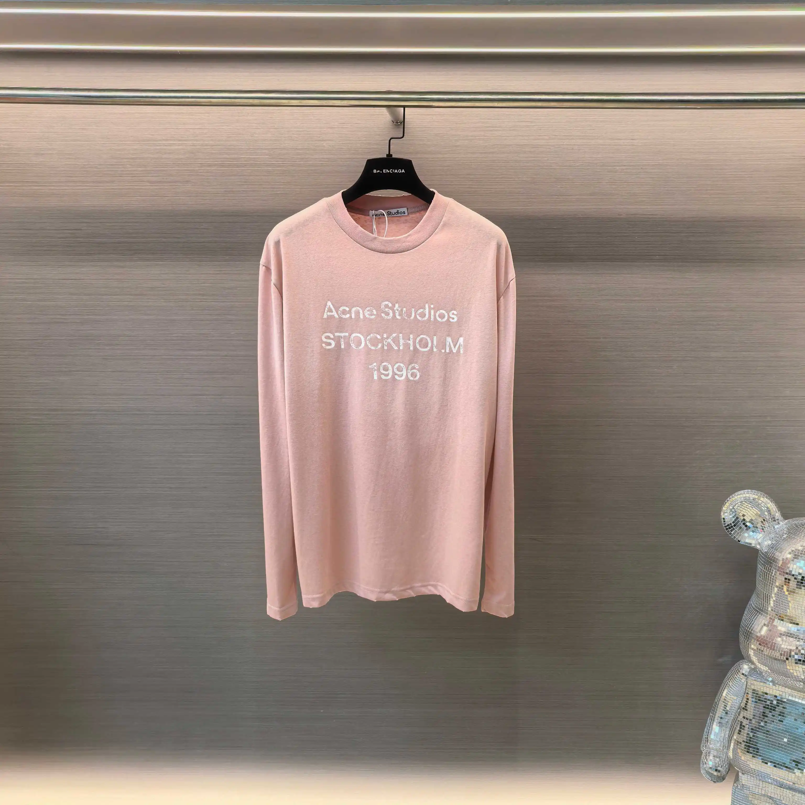 1996 Logo Long-Sleeve T-Shirt D14023837 — view 2