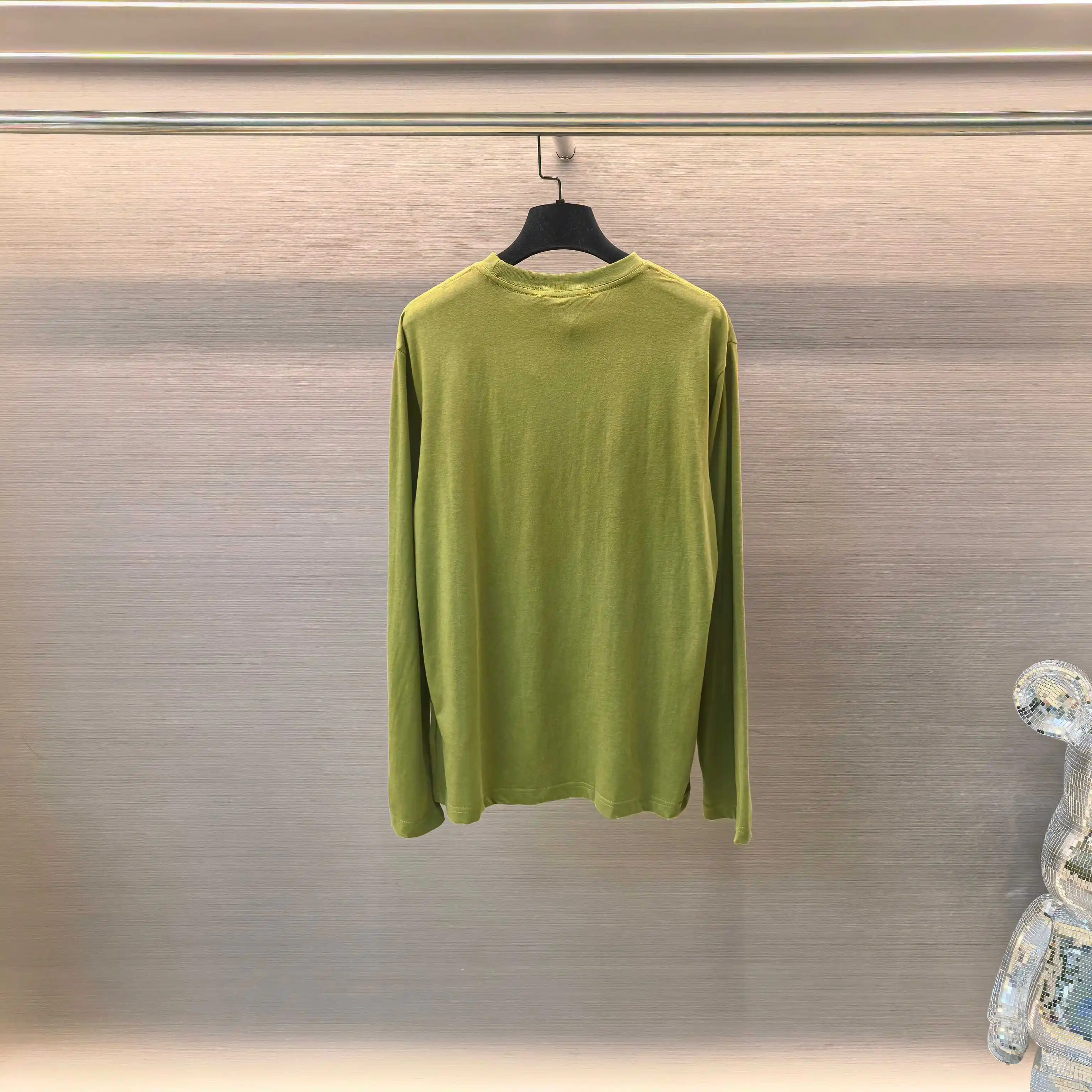 1996 Logo Distressed Long-Sleeve T-Shirt D14023825 — view 2