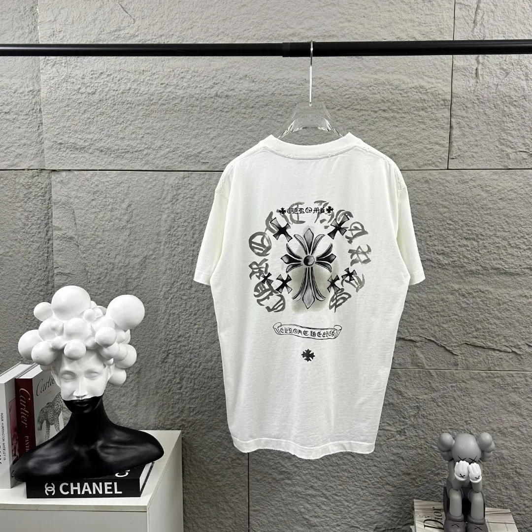 Chrome Hearts Distressed Graphic Print T-Shirt D14019635