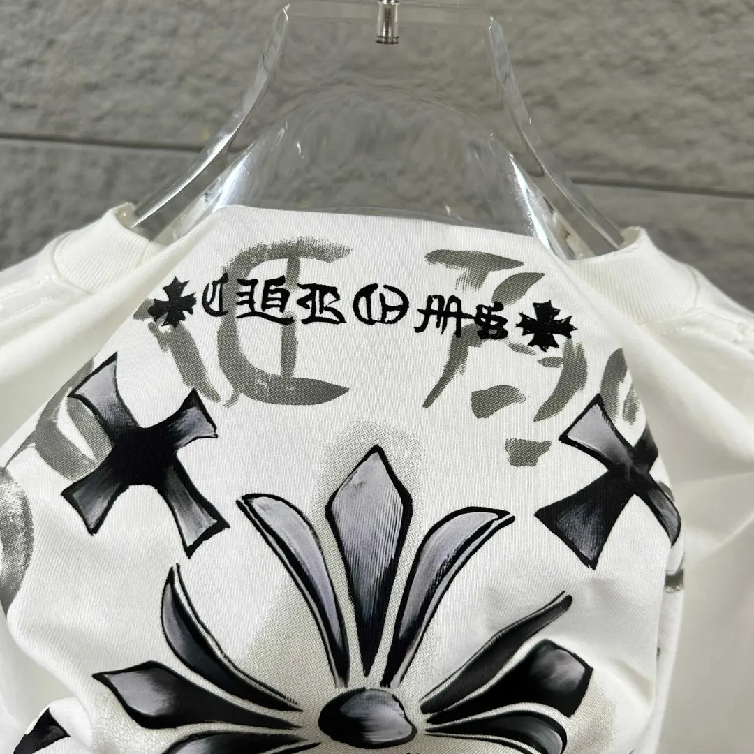 Chrome Hearts Distressed Graphic Print T-Shirt D14019635 — view 7