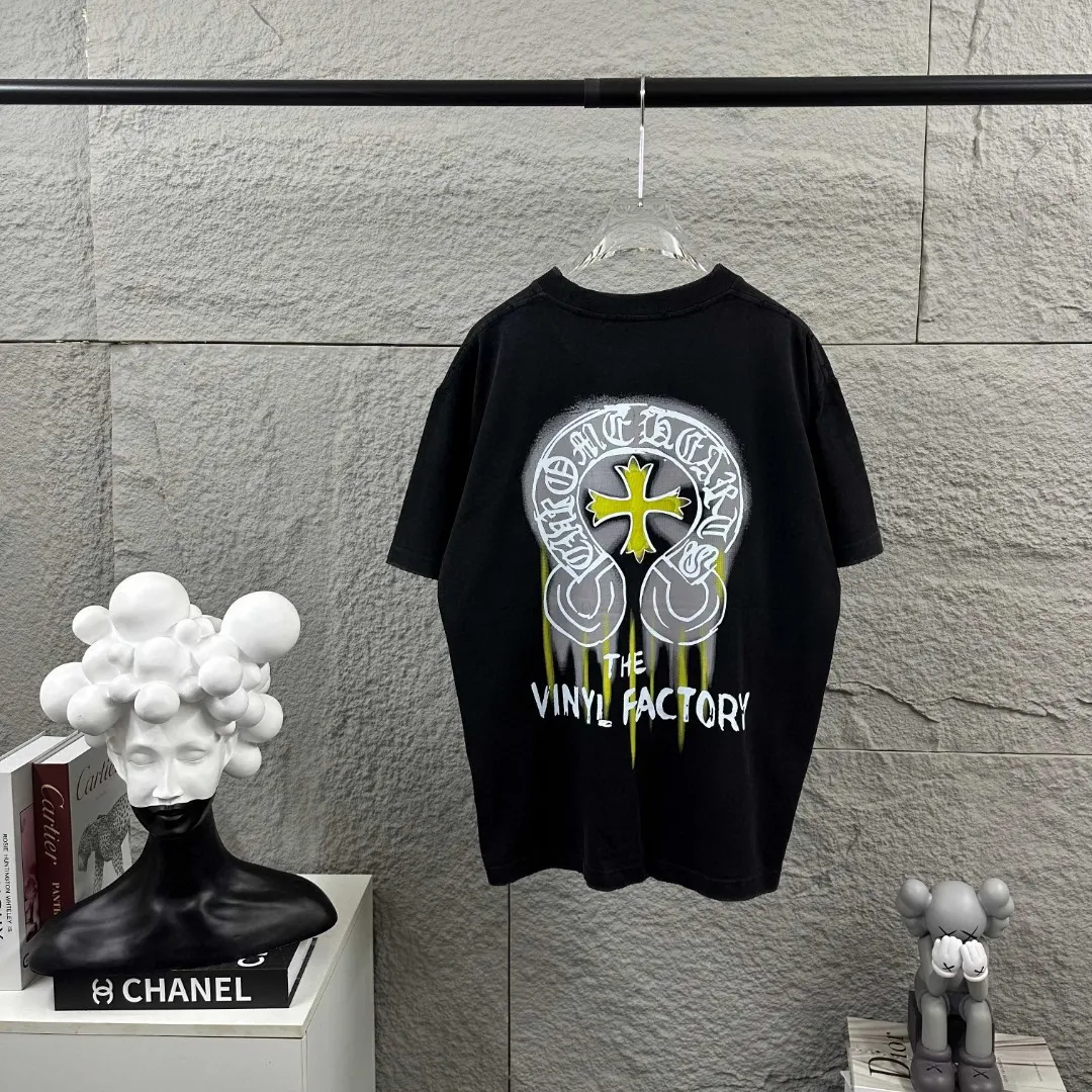 Chrome Hearts Vinyl Factory Graphic T-Shirt D14019632