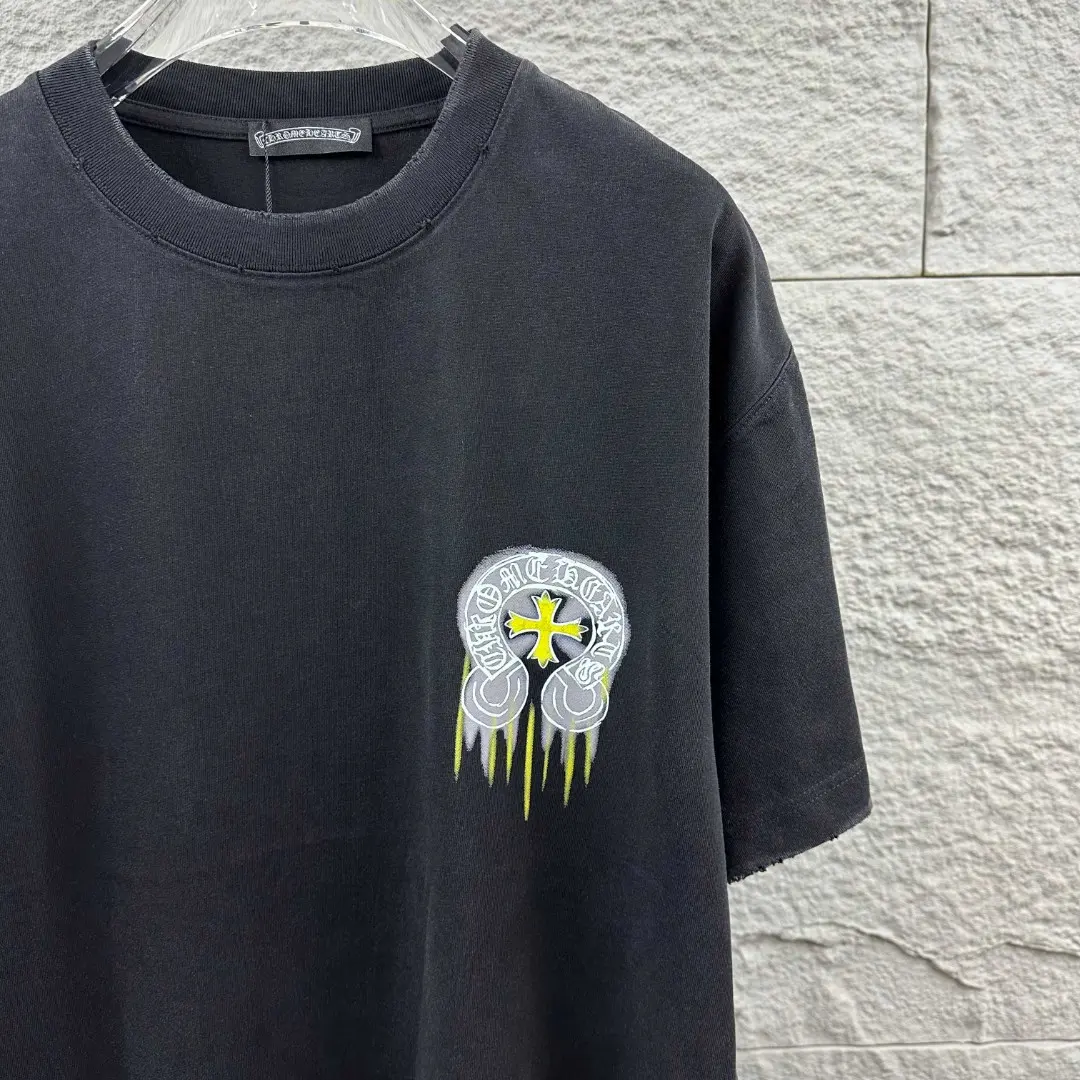 Chrome Hearts Vinyl Factory Graphic T-Shirt D14019632 — view 4