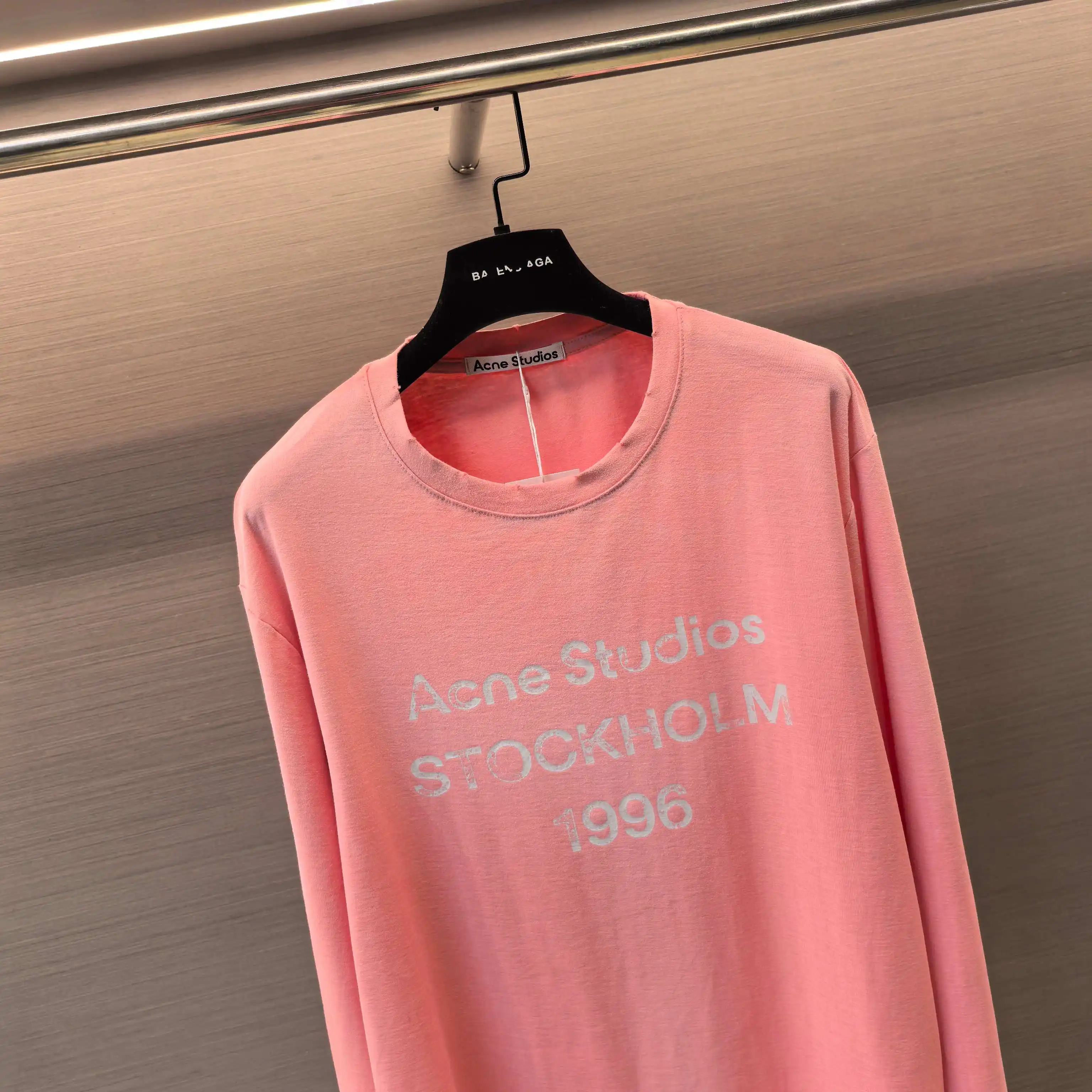 1996 Logo Print Long-Sleeved T-Shirt D14523692 — view 3