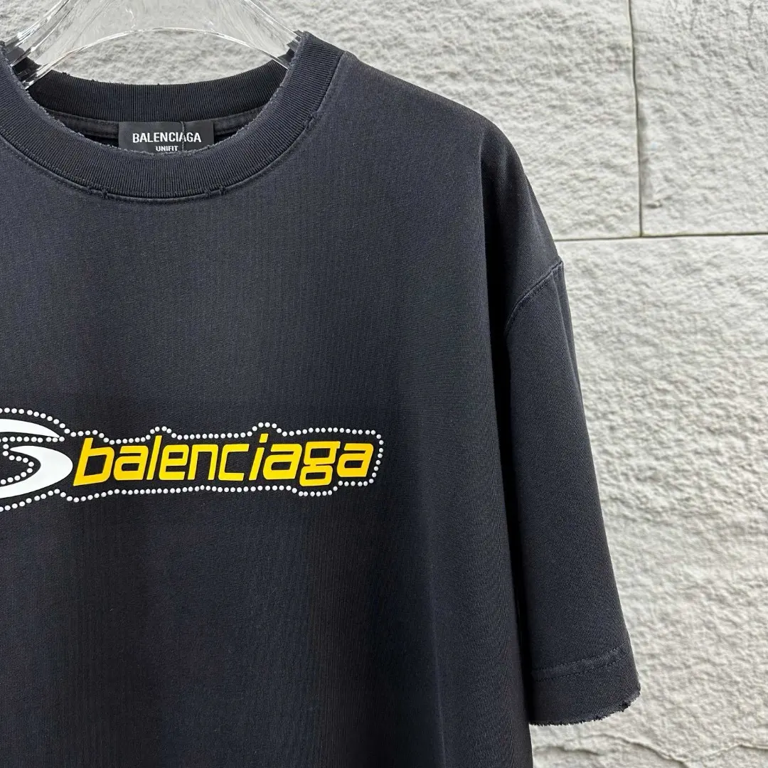 Logo Embellished Distressed Cotton T-Shirt D14512487 — view 5