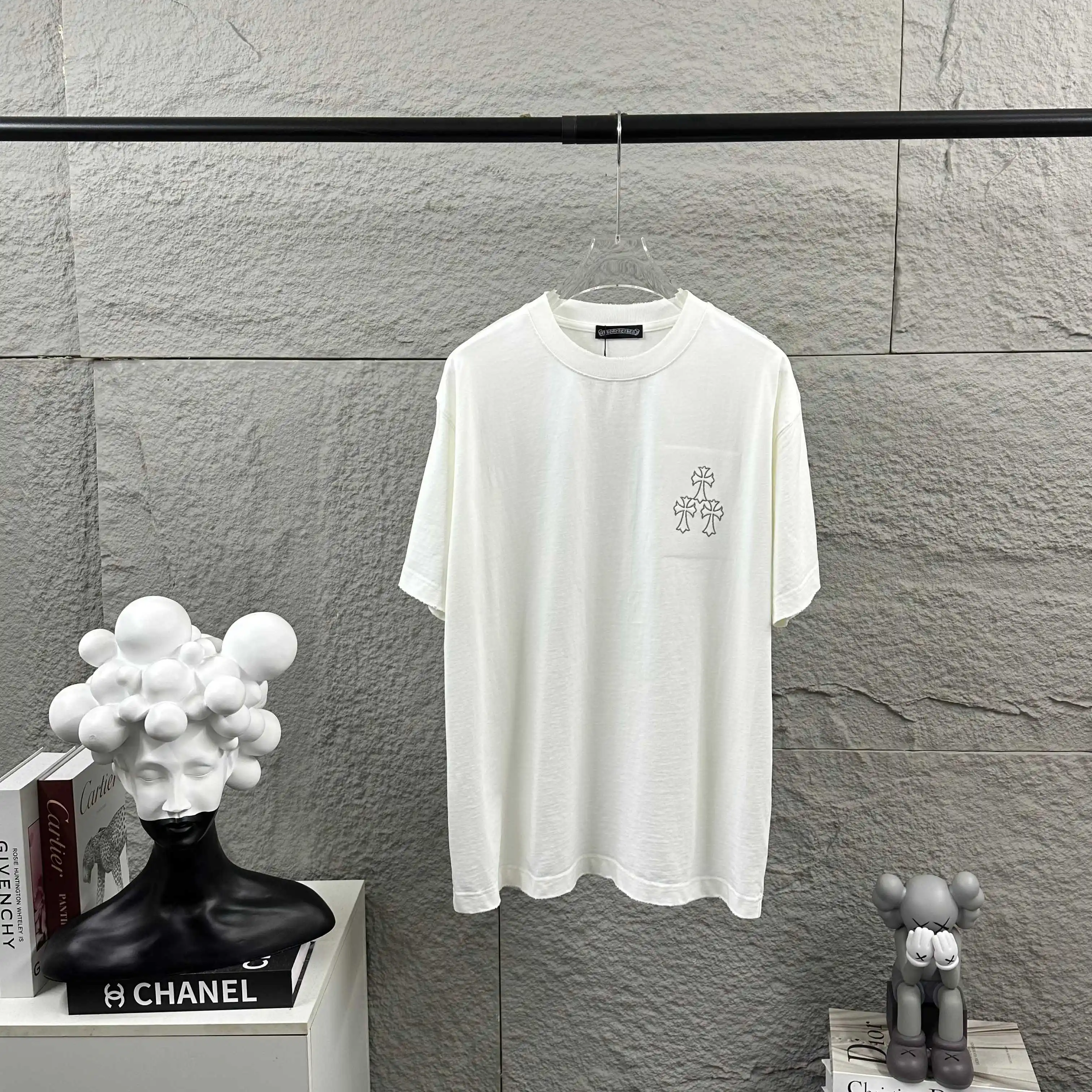 Distressed Logo Graphic Cotton T-Shirt D14512504 — view 2