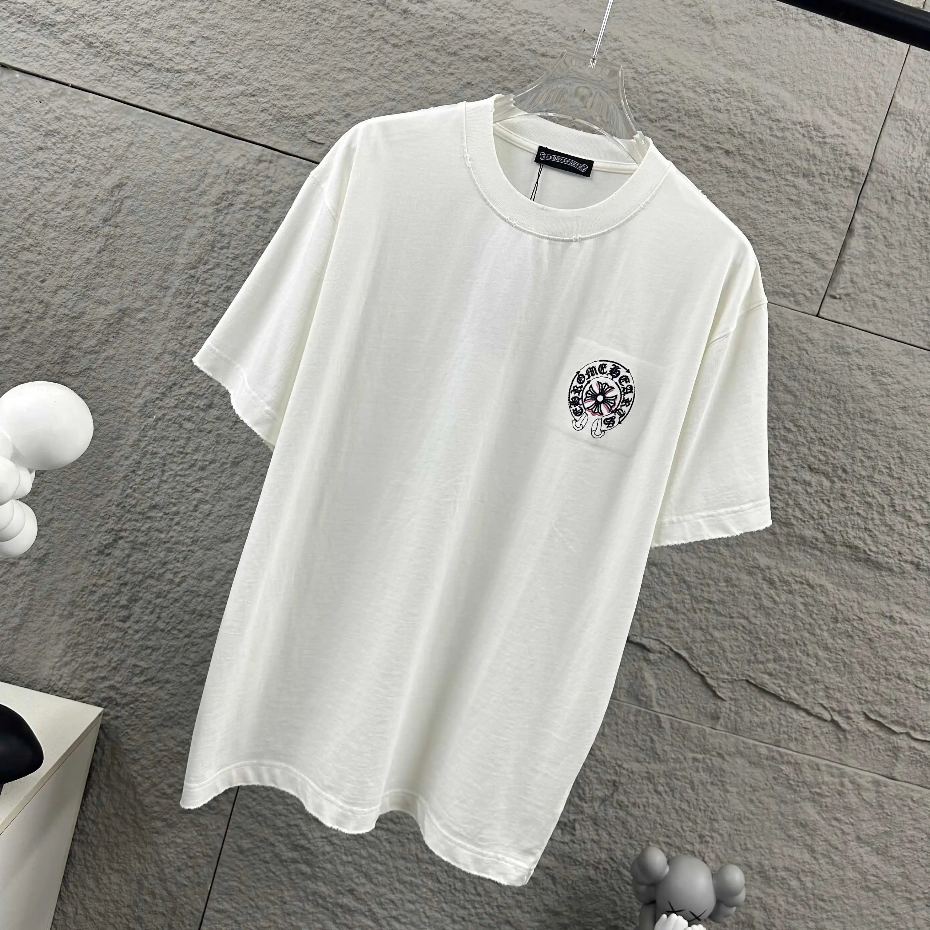 Distressed Logo Embroidery Cotton T-Shirt D14519627 — view 5