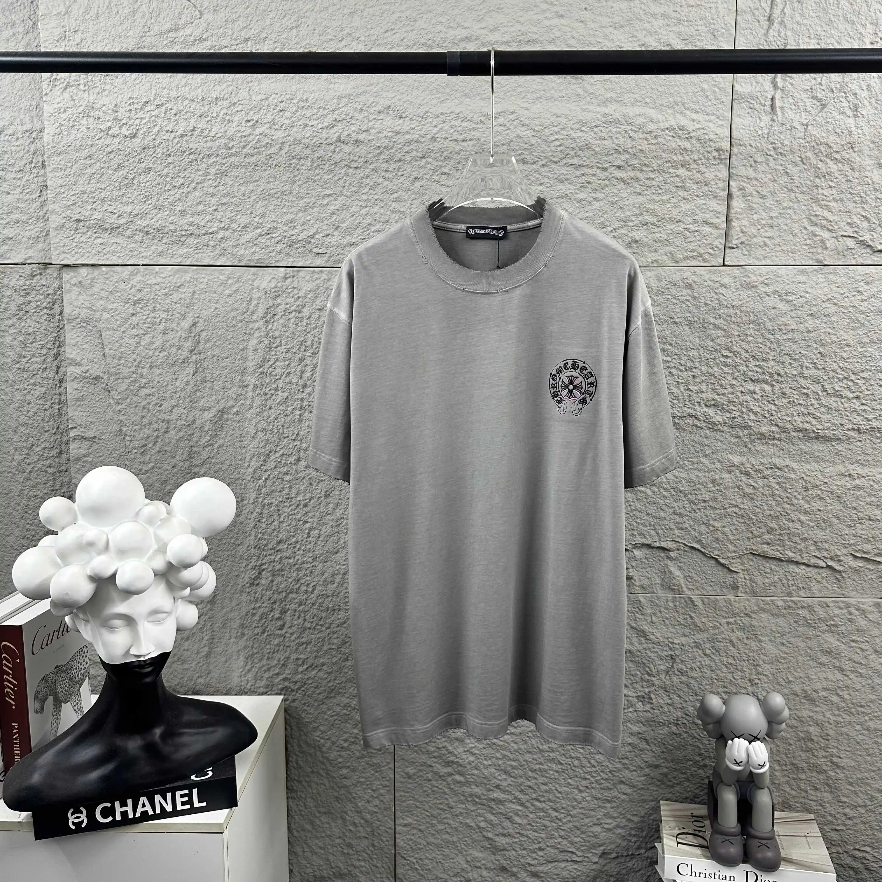 Embroidered Distressed Cotton T-Shirt D14519629