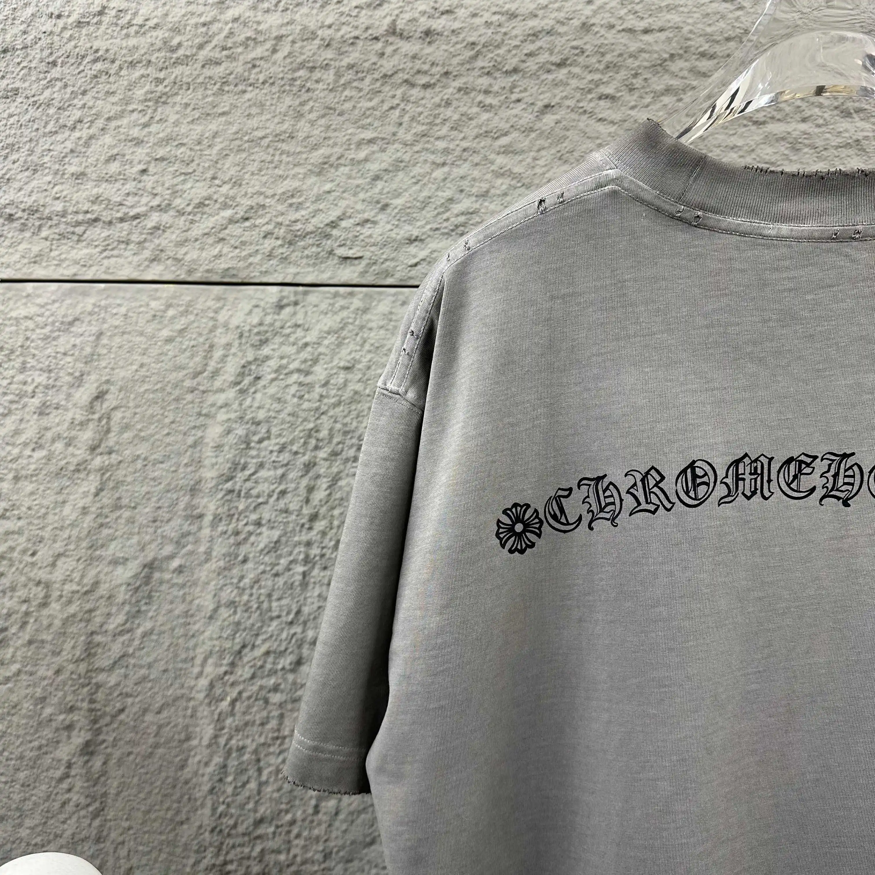 Embroidered Distressed Cotton T-Shirt D14519629 — view 9
