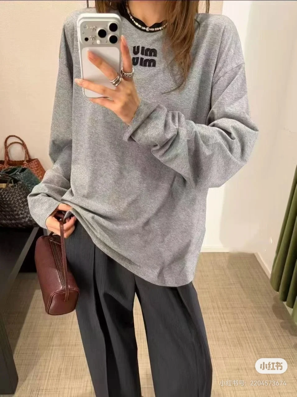 Logo Embroidered Long-Sleeve T-Shirt D14523675 — view 8