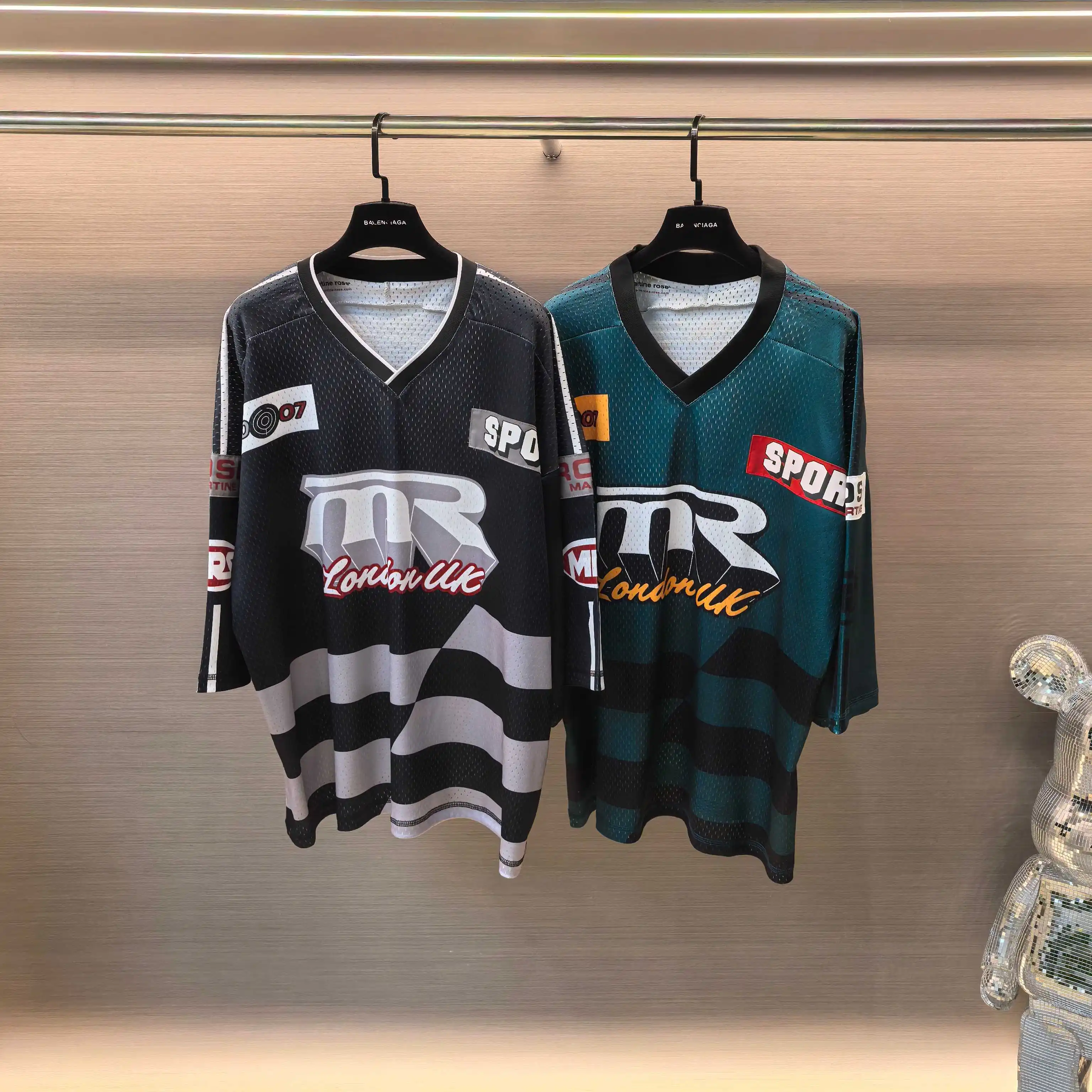 Oversized Logo-Print Mesh Football Jersey D14523791