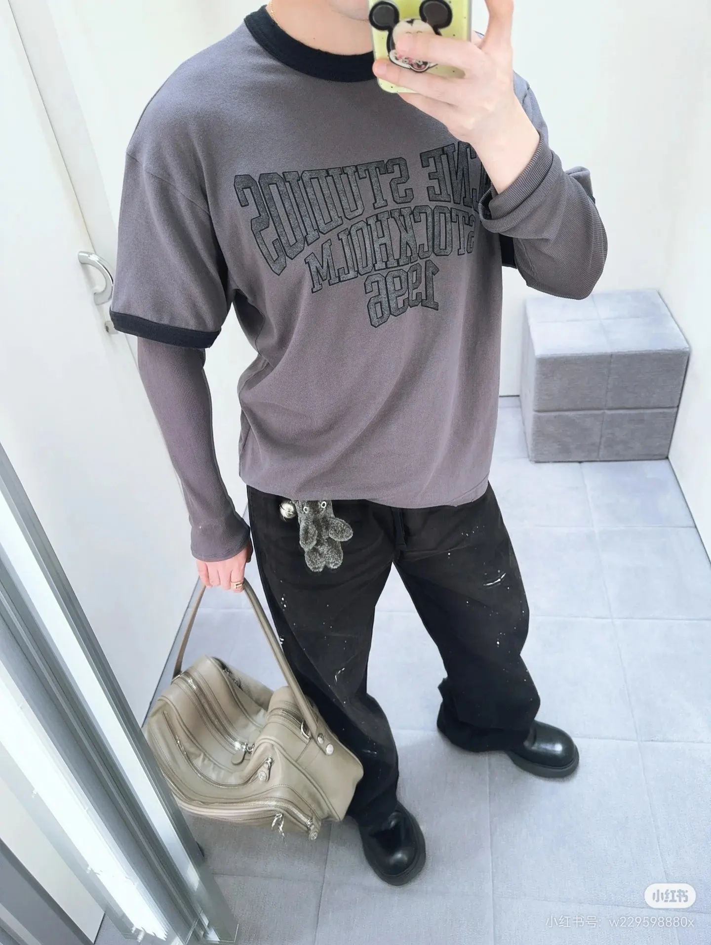 Layered Long-Sleeve Graphic T-Shirt D15023747 — view 7