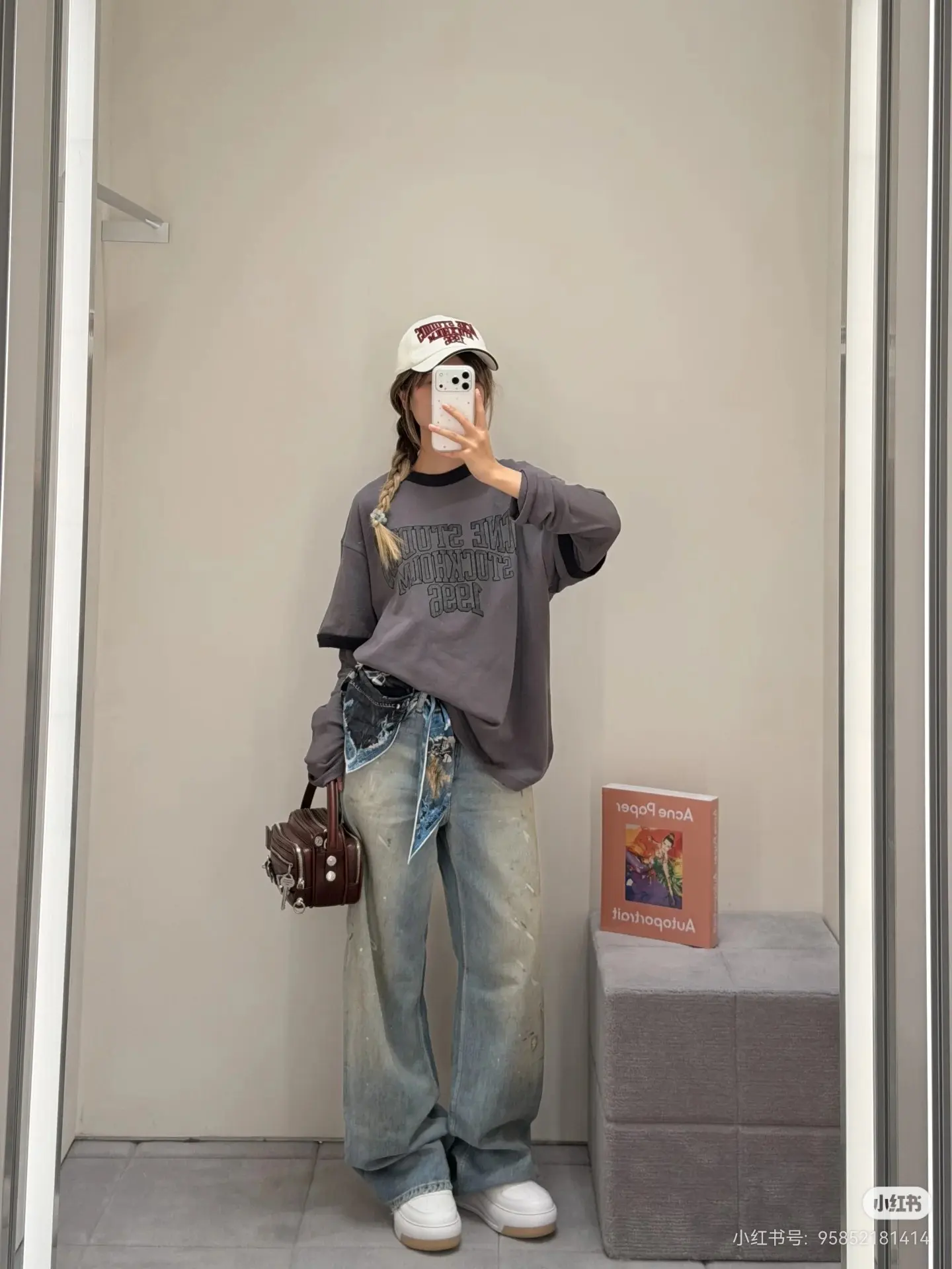 Logo Print Layered Long-Sleeve T-Shirt D15023745 — view 5