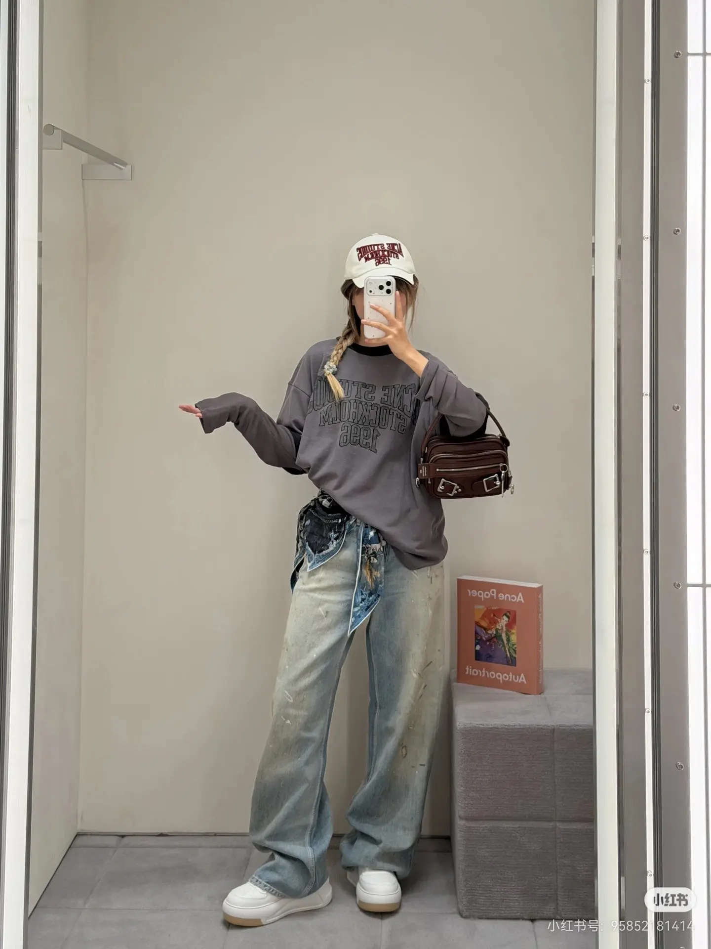 Logo Print Layered Long-Sleeve T-Shirt D15023745 — view 6