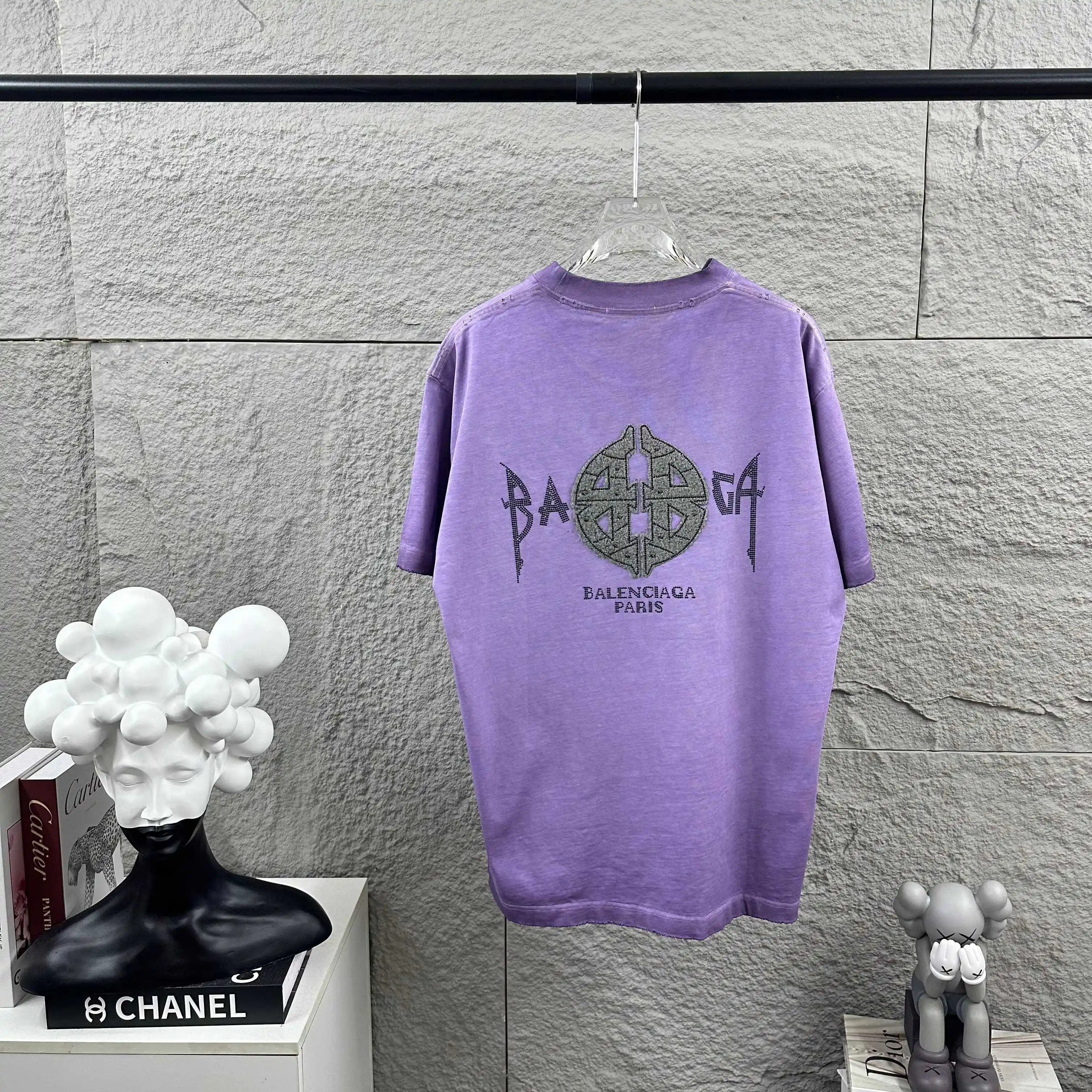 Distressed Rhinestone Logo Cotton T-Shirt D15012480