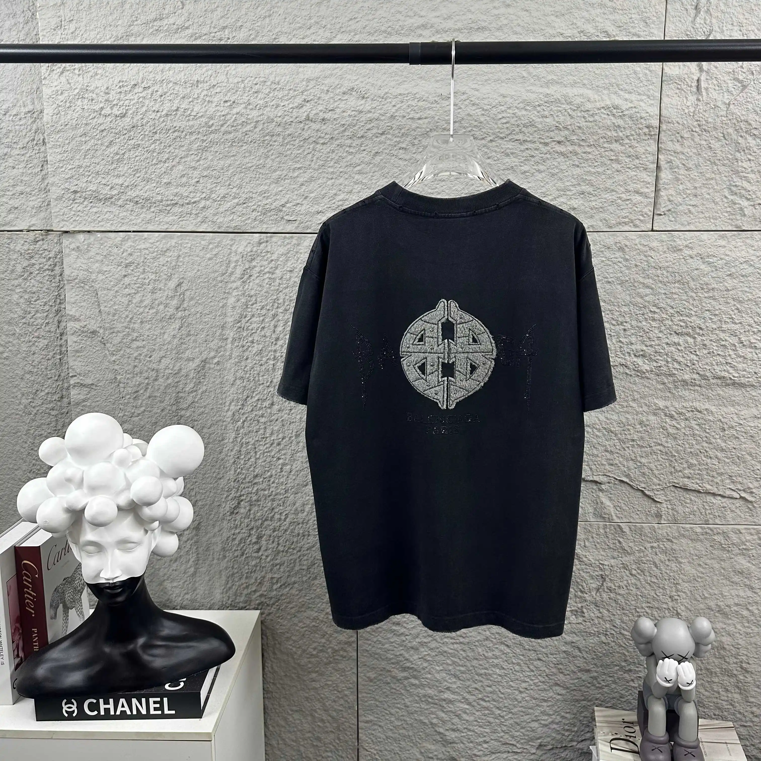 Distressed Rhinestone Logo Cotton T-Shirt D15012478