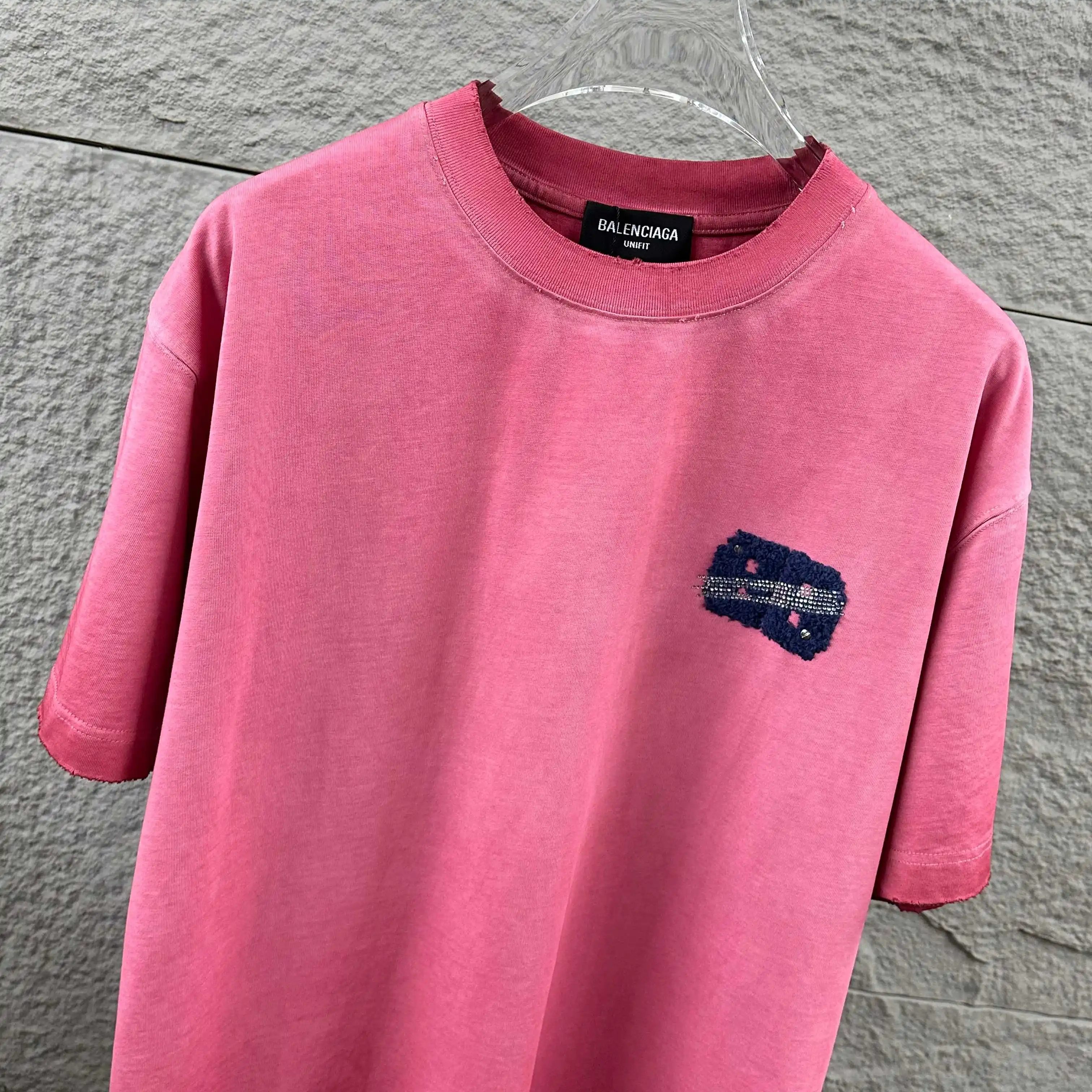 Distressed Logo Appliqué Cotton T-Shirt D15012475 — view 7